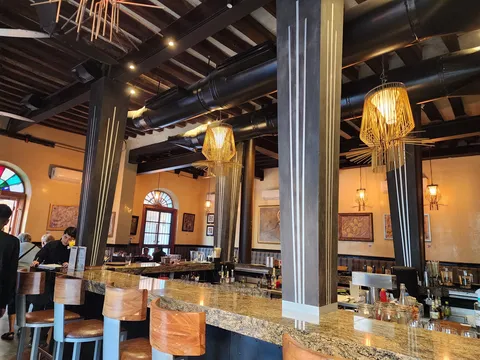 Hector's Bistro image 7