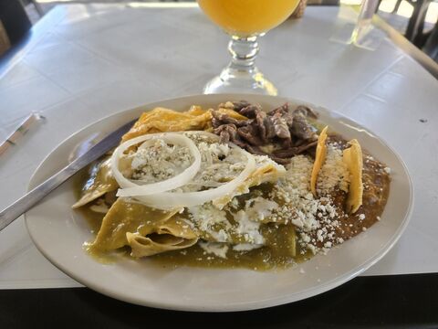 Deliyuz Suc Alvarez image 3