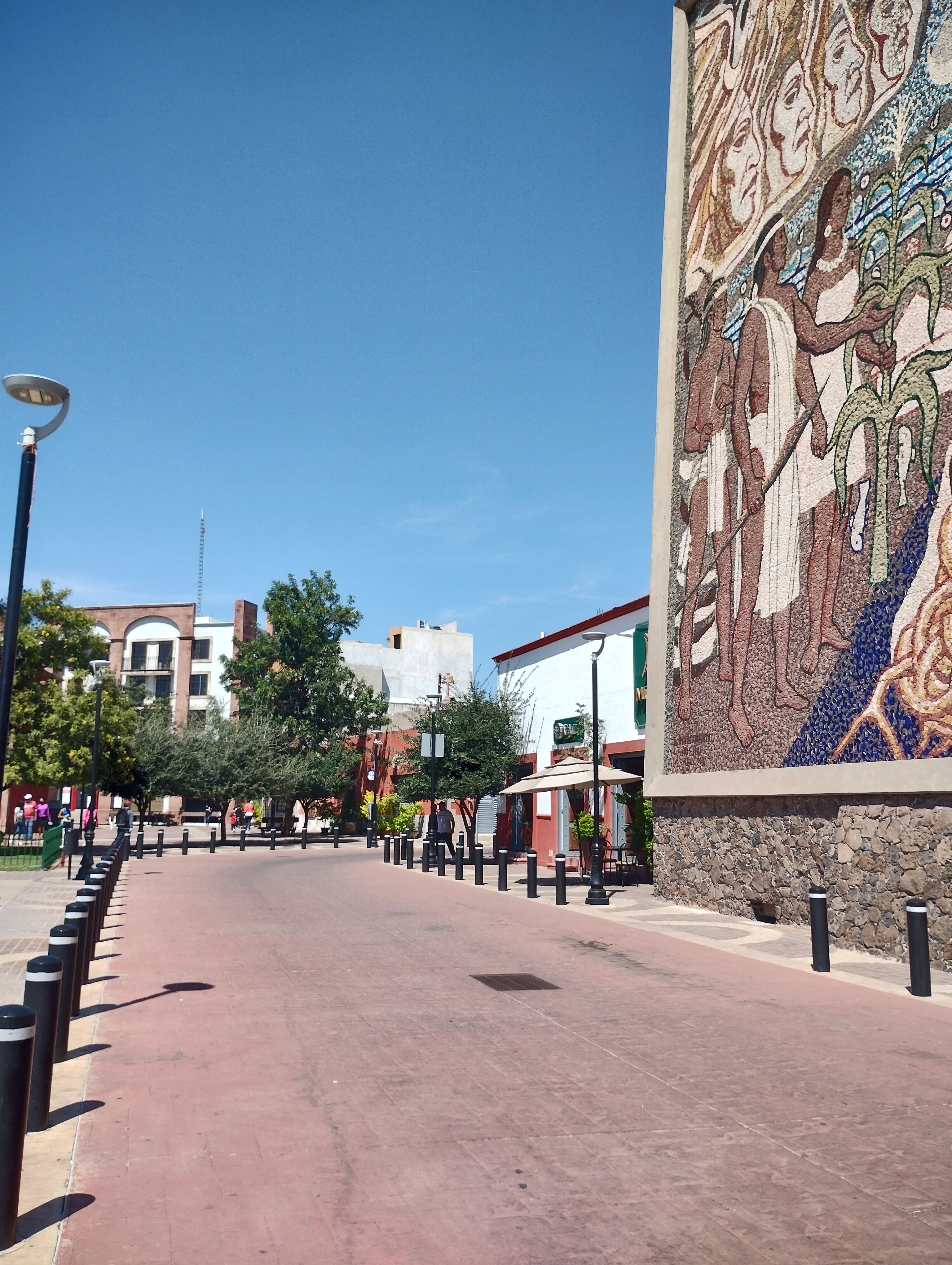 Kaleidoscopio coffee and art gallery image 5