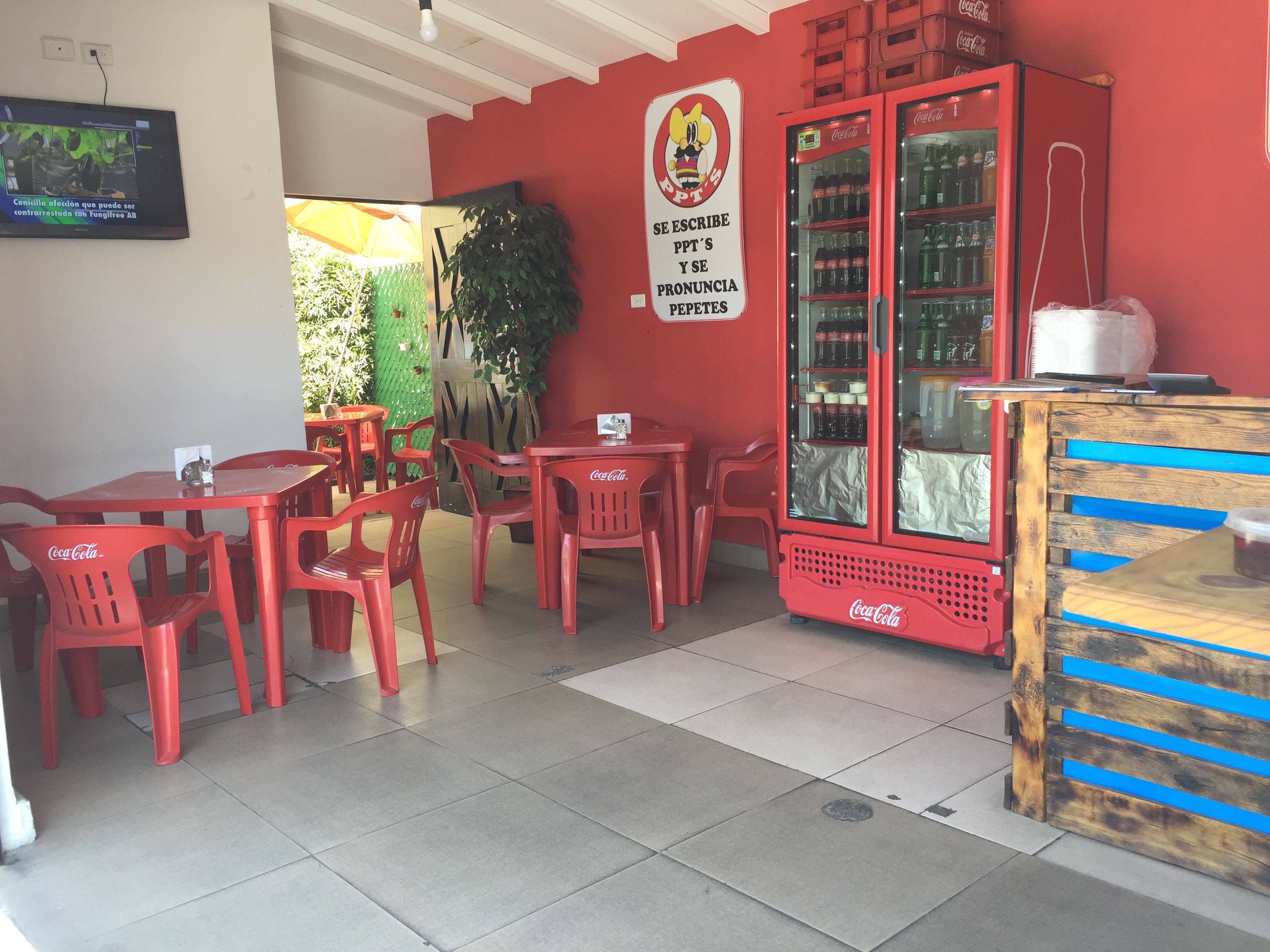 Pepete's Irapuato Tortas y Tacos Ahogados image 4