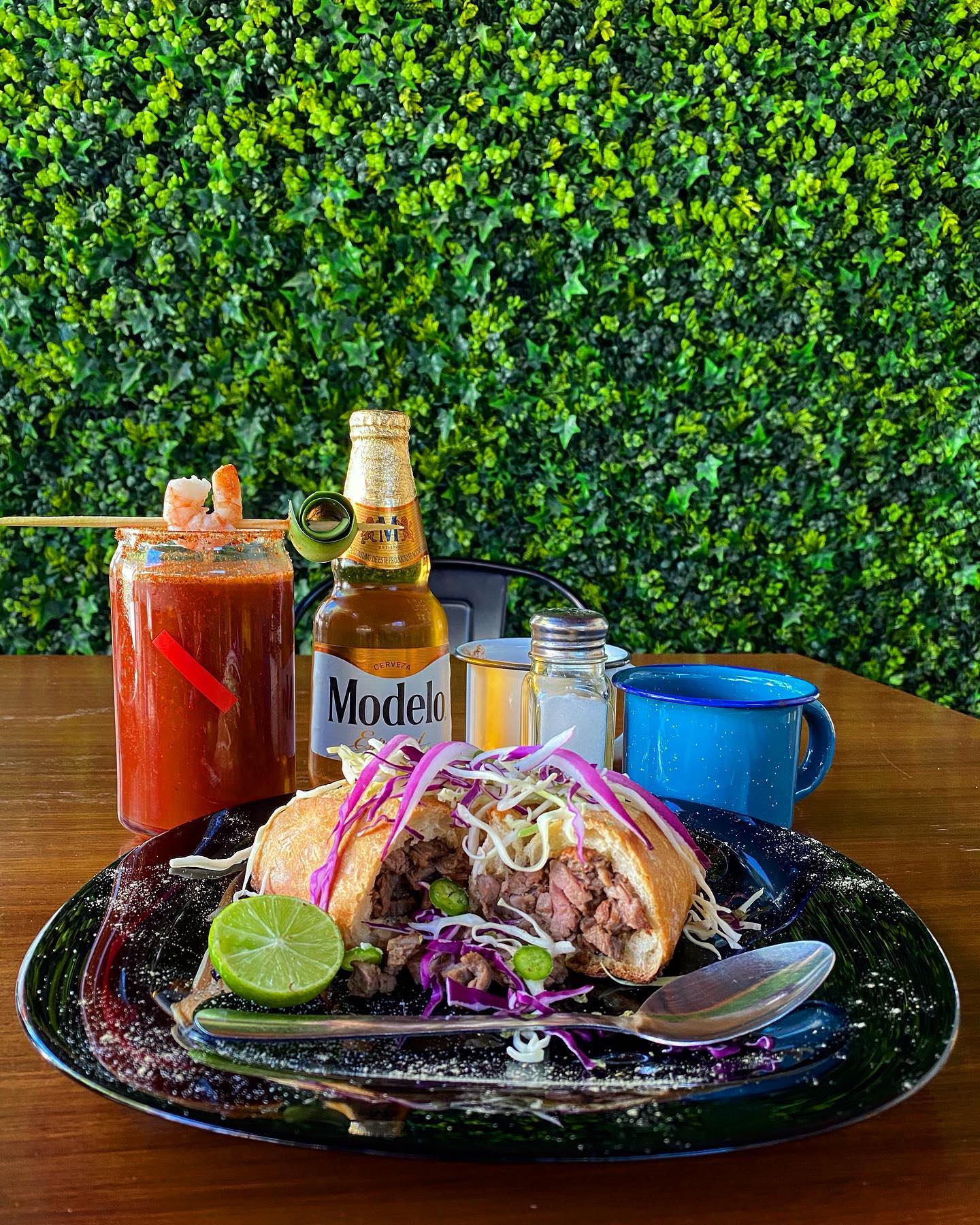 OPA: Crudería image 2