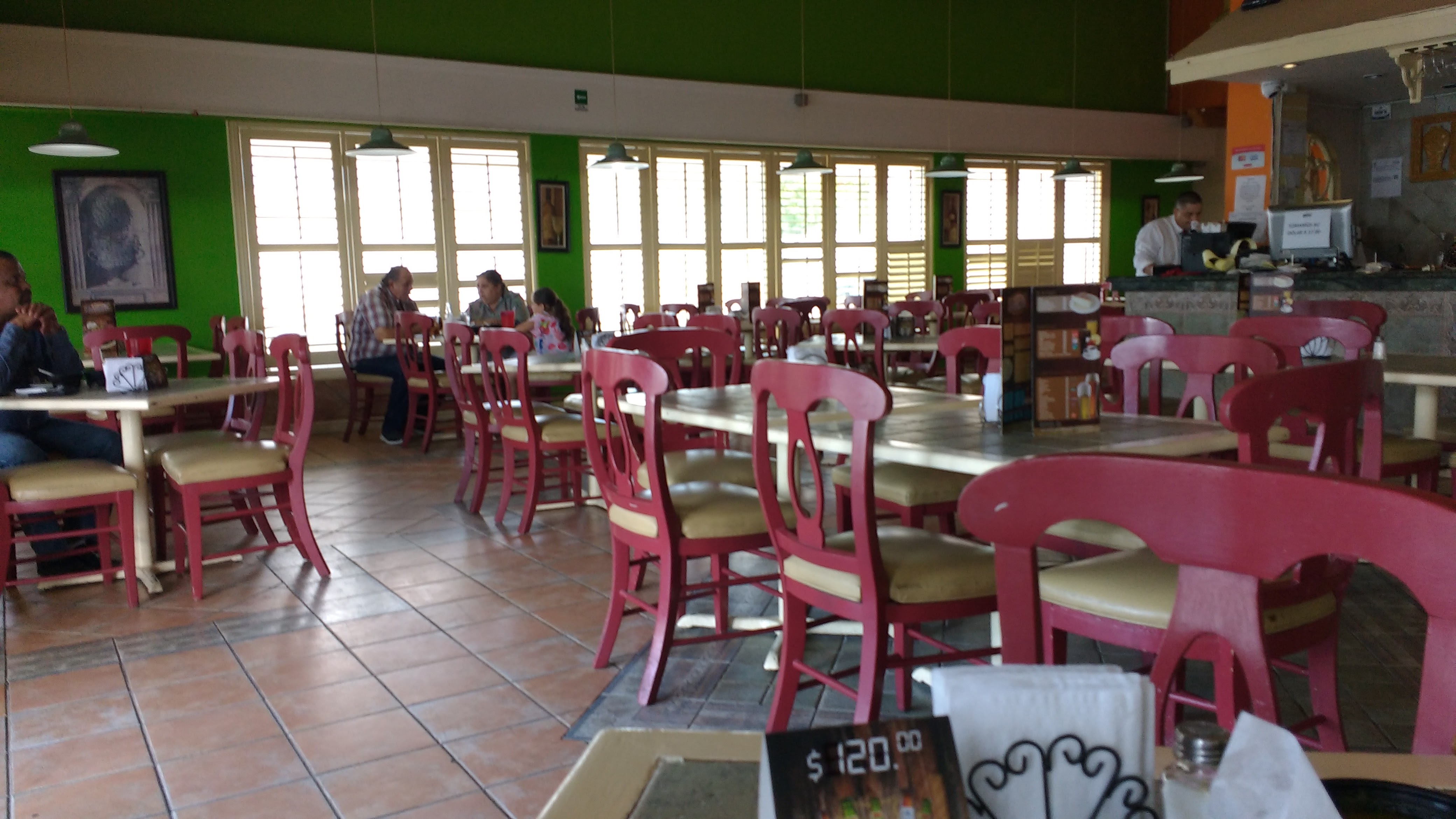 Laredo's Parrillita IV image 3