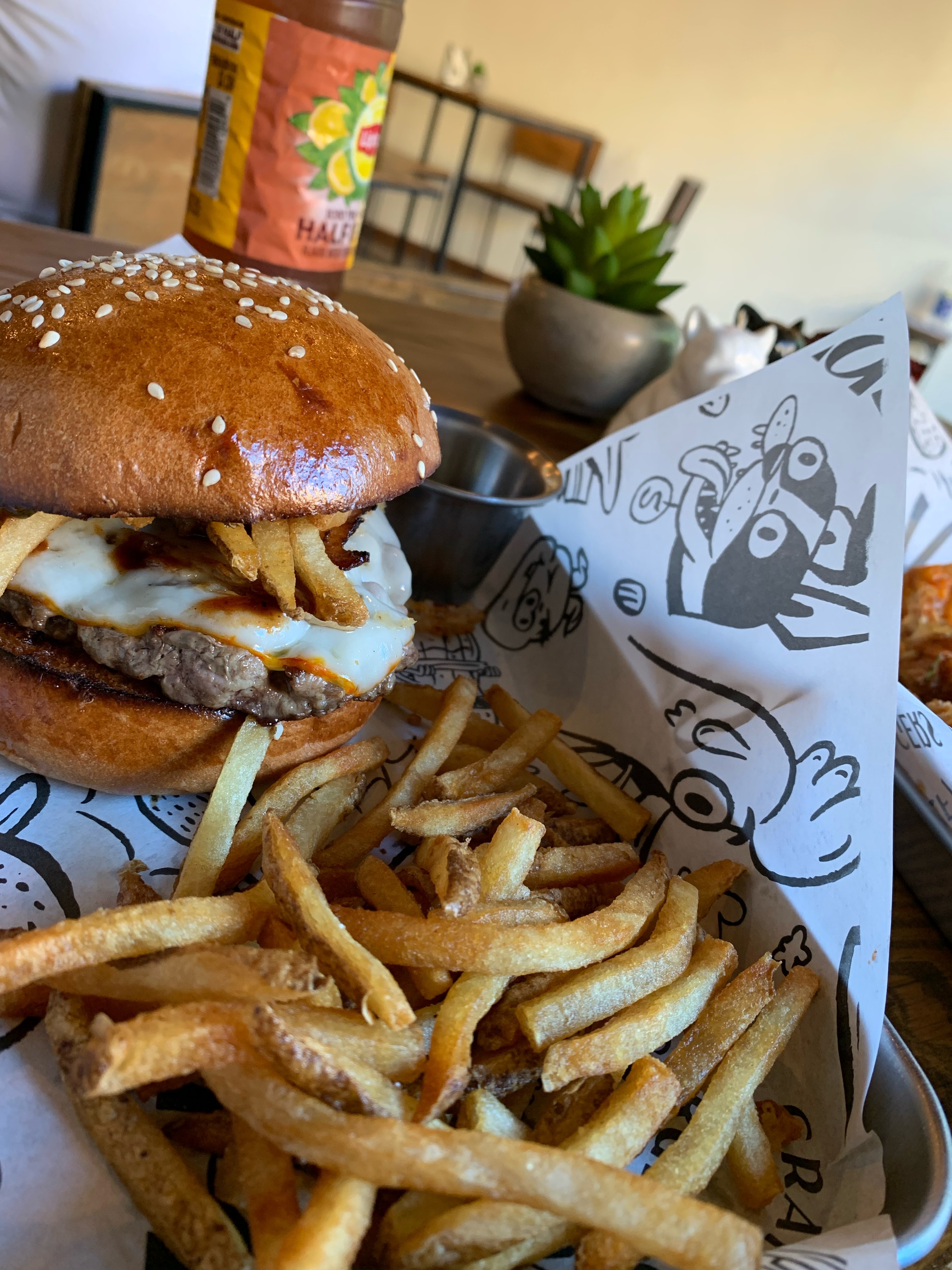 Stella's Craft Burgers & Chicken image 2