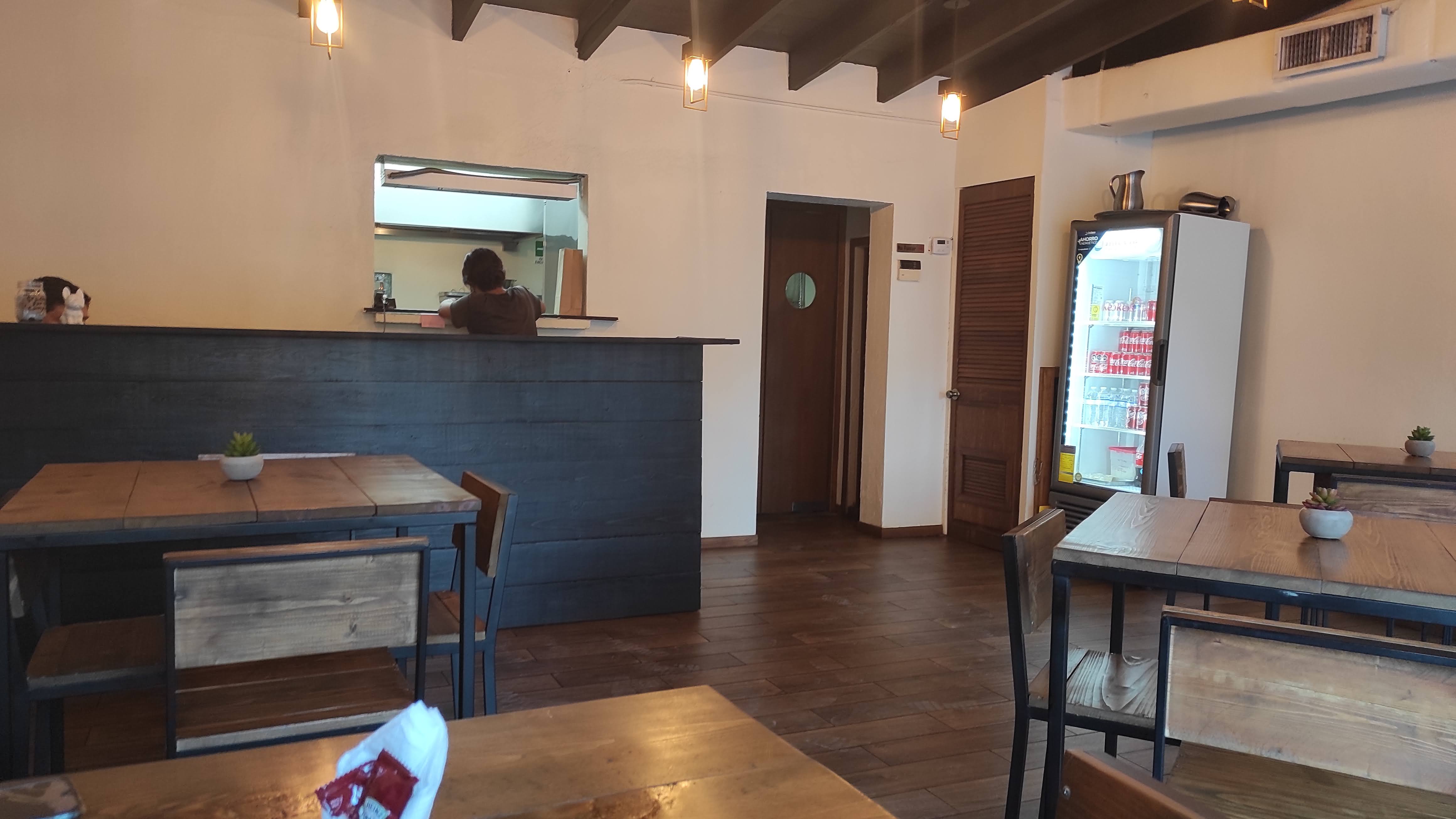 Stella's Craft Burgers & Chicken image 8