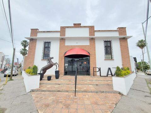 PLAZA DE HIERRO image 7