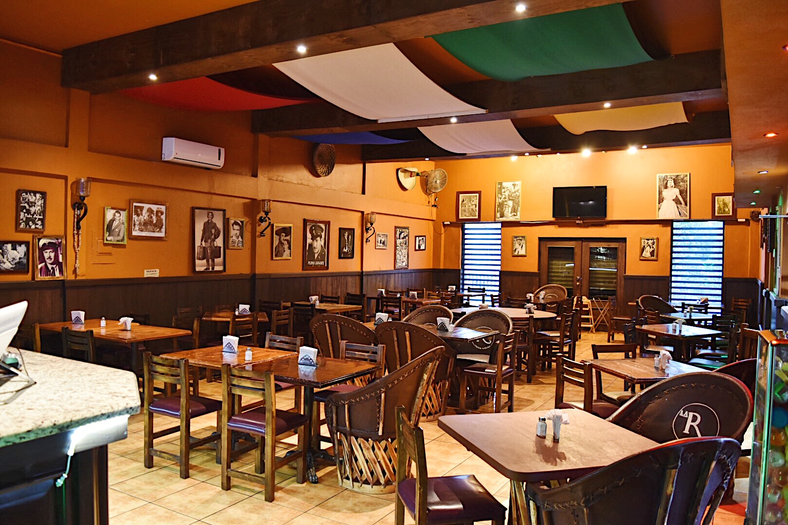 La Terraza Asador & Bar image 9