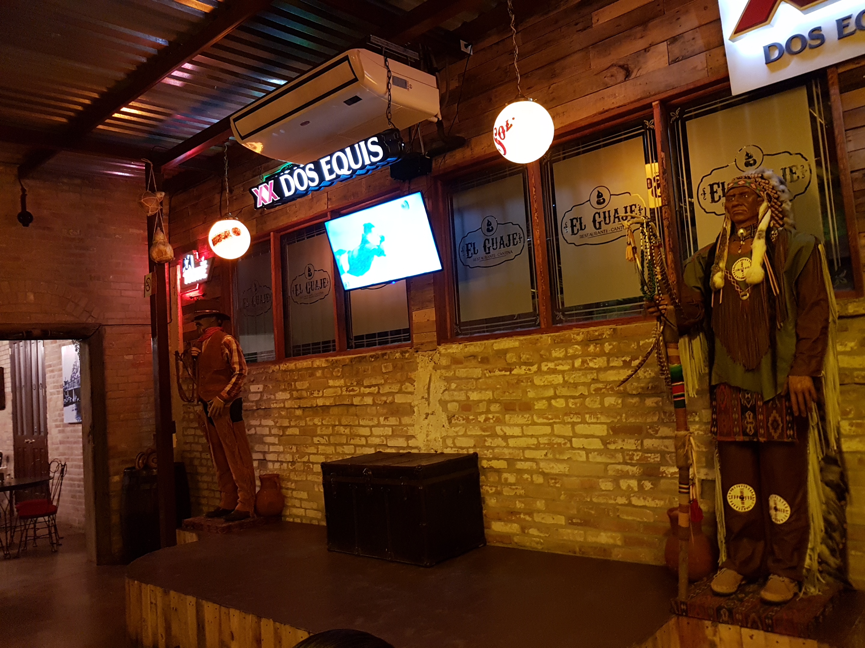 EL Guaje Restaurant & Cantina image 1