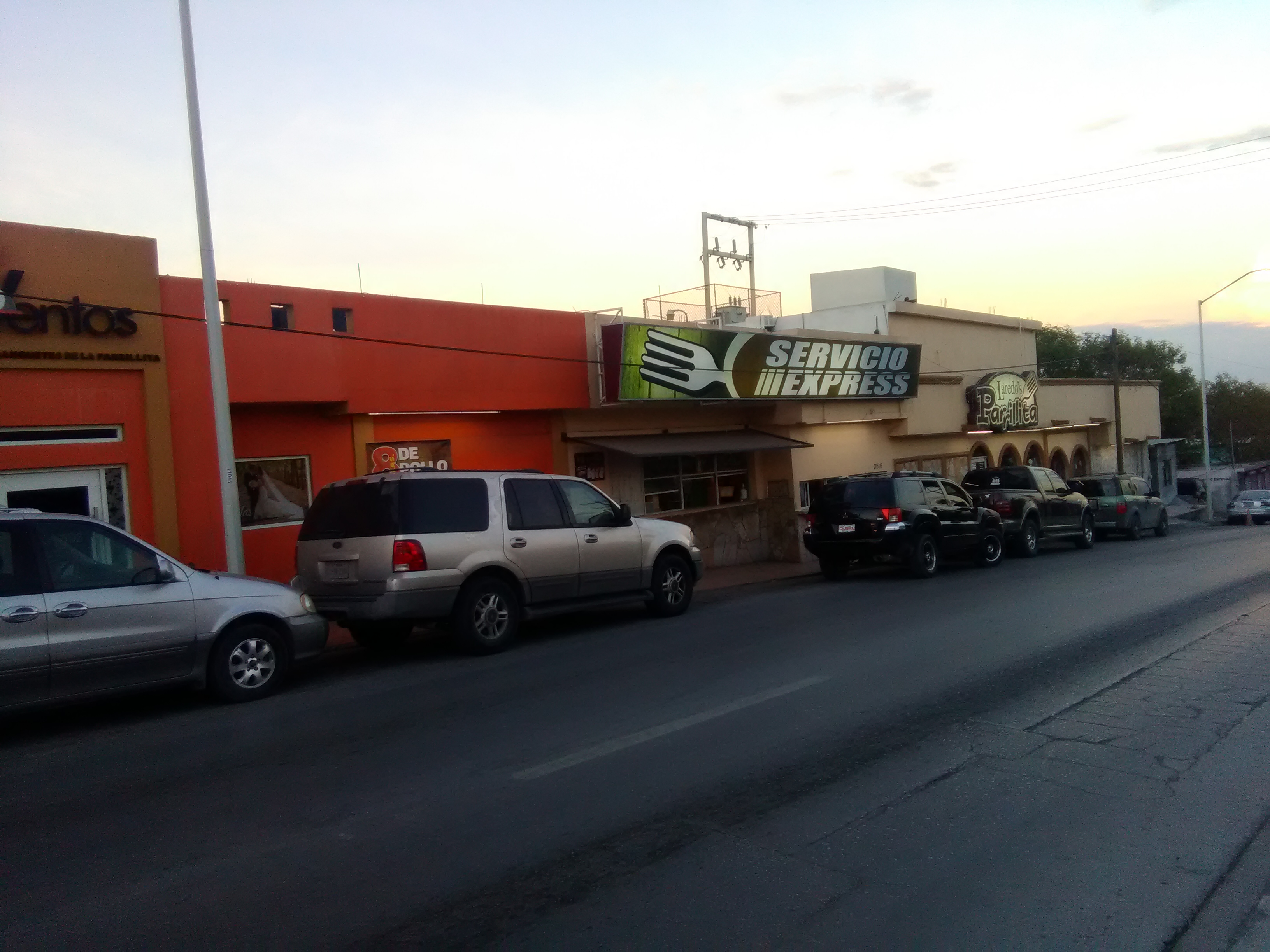 Laredo's Parrillita image 3