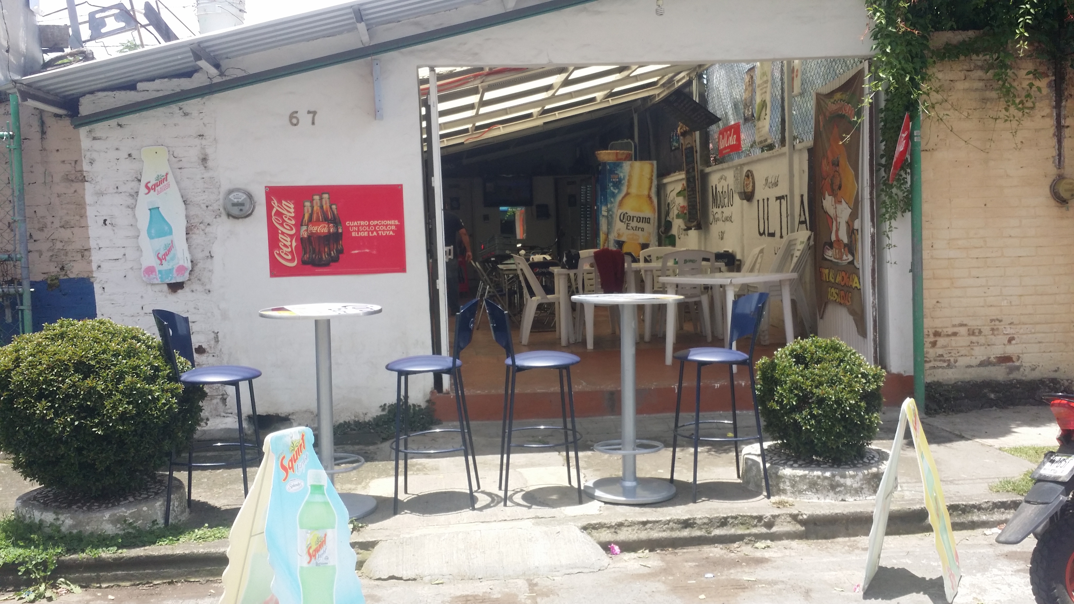 El Curandero image 7