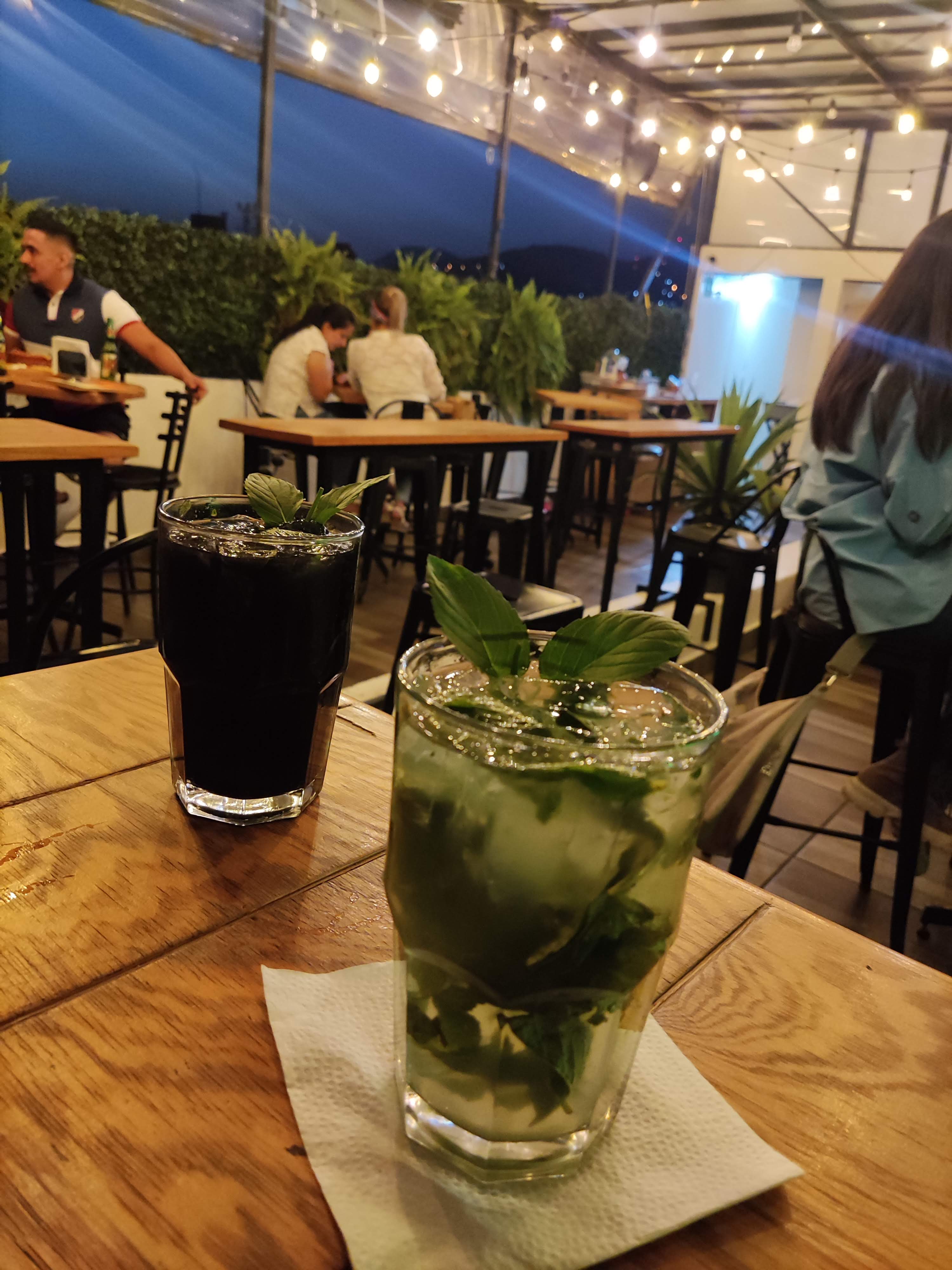 Mojito Resto Bar image 5