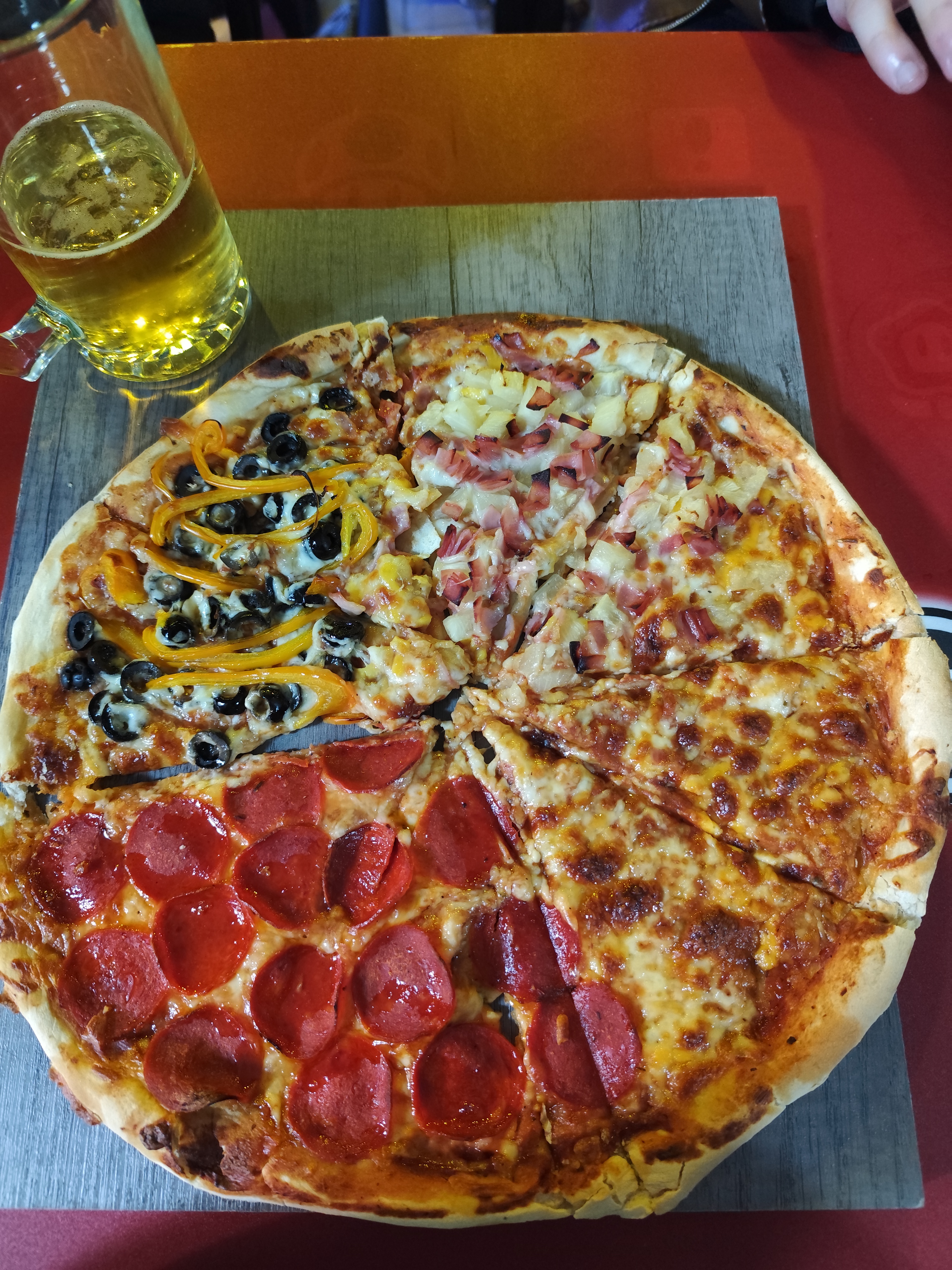 Calabozos & Tragones image 1