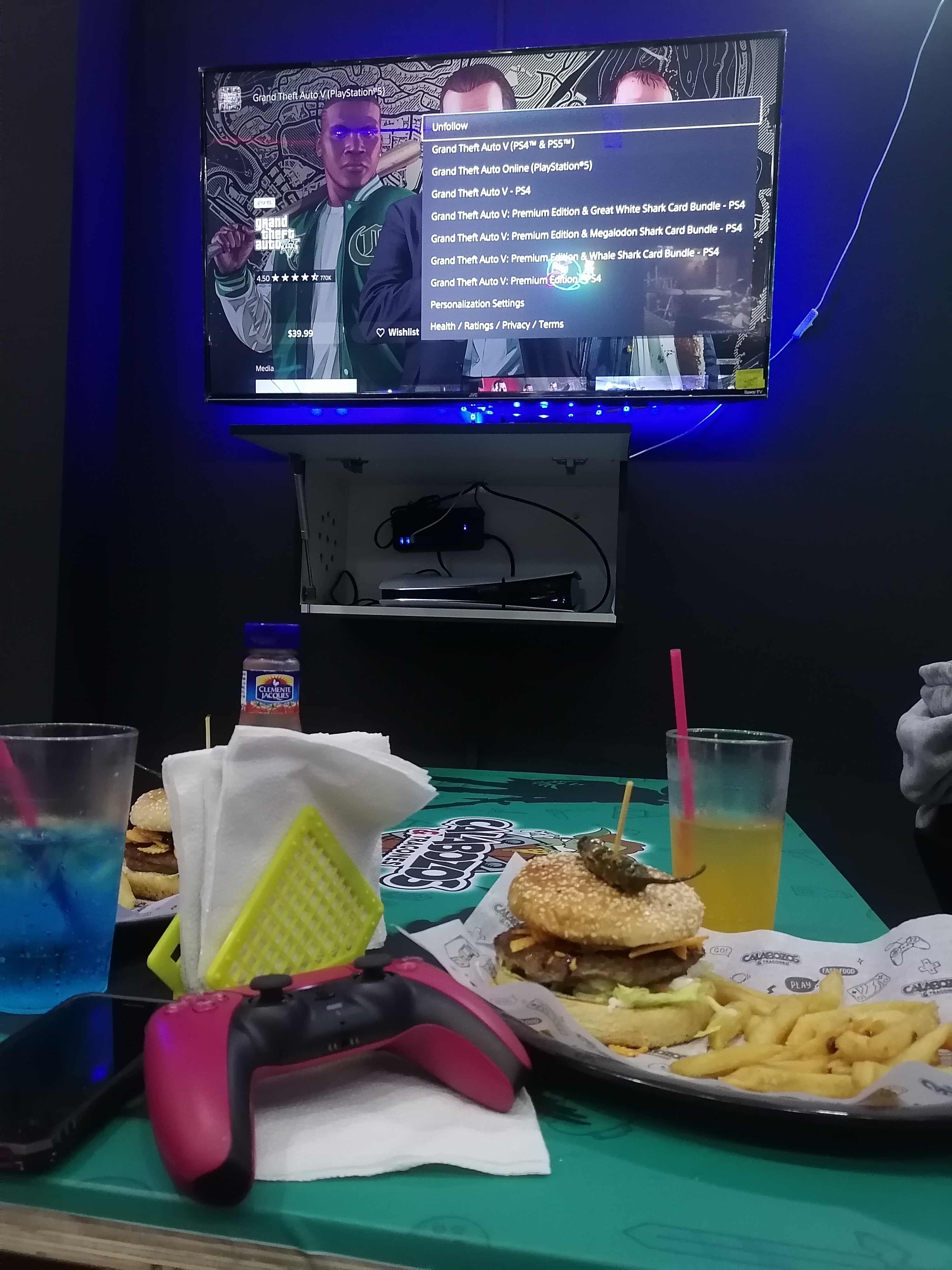 Calabozos & Tragones image 2