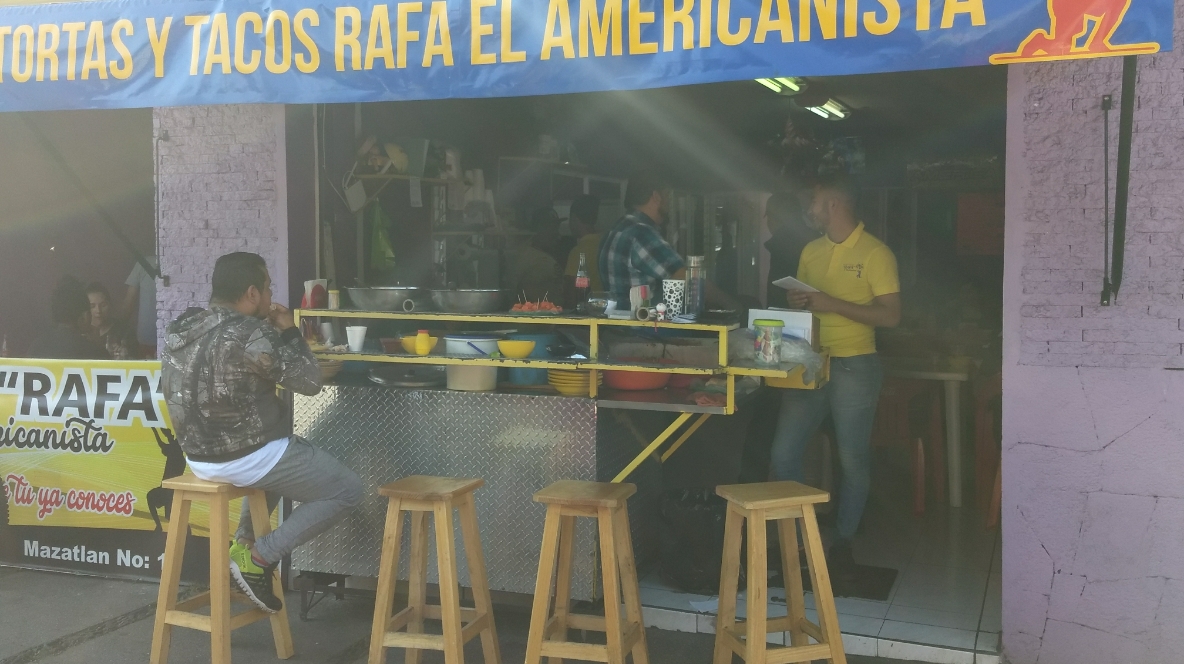 Tacos Y Tortas Rafa "El Americanista" image 2