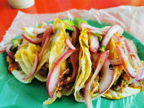 Tacos Y Tortas Rafa "El Americanista" image 4