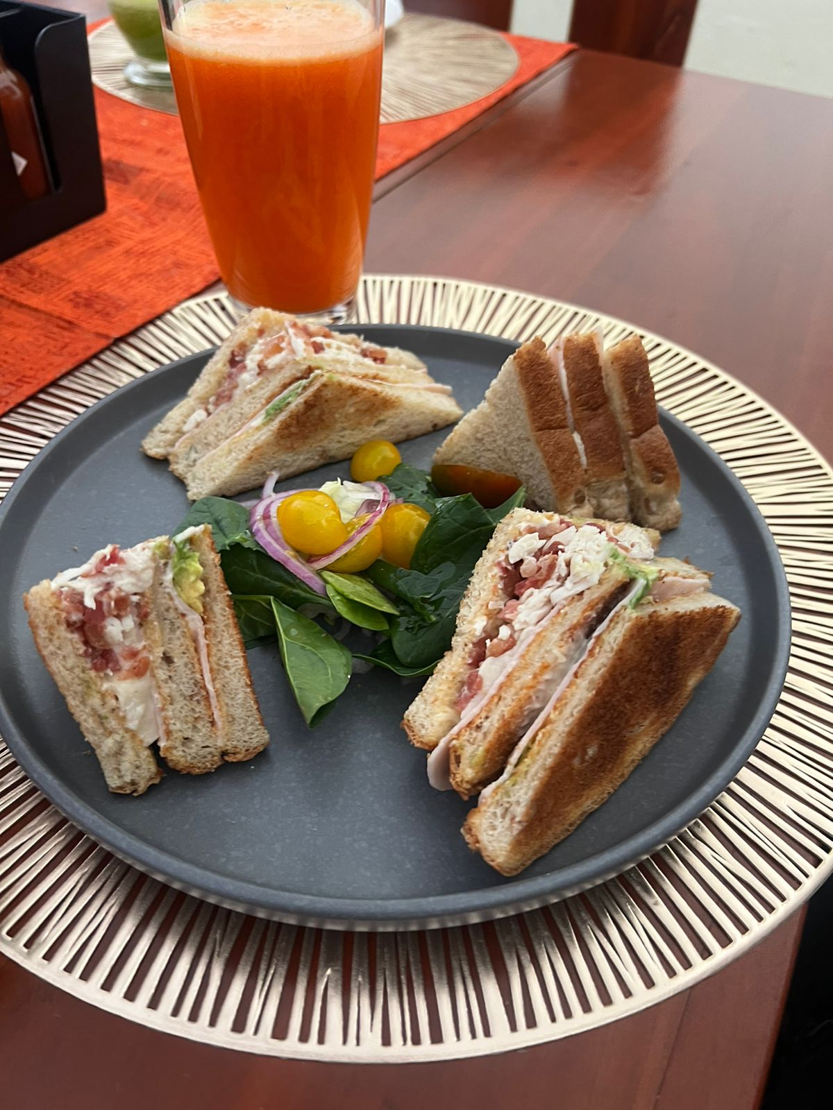 Santo Amanecer Restaurante image 2