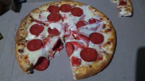 Valeri Pizzas image 4