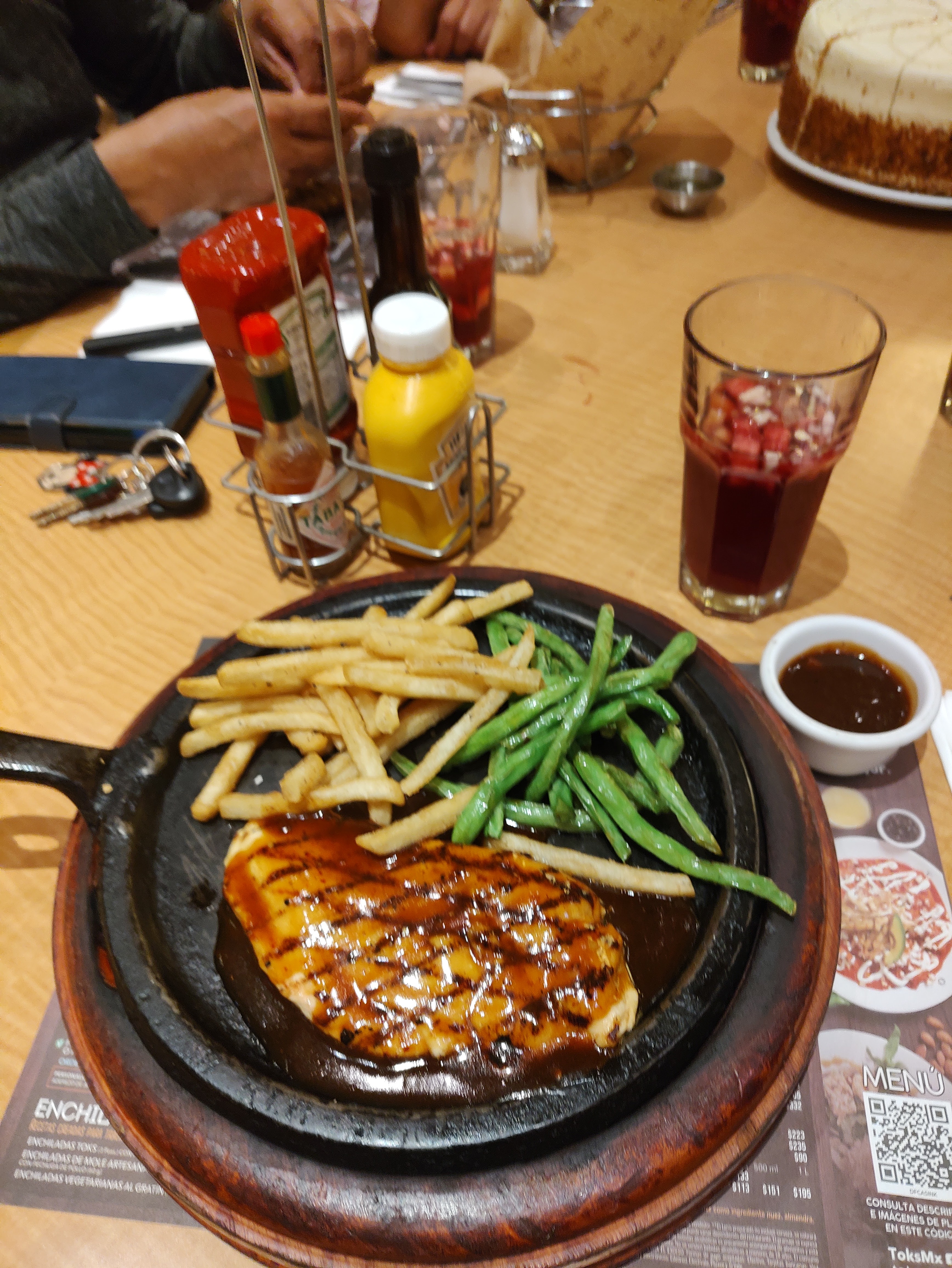 Toks Patio Valle de Chalco image 8