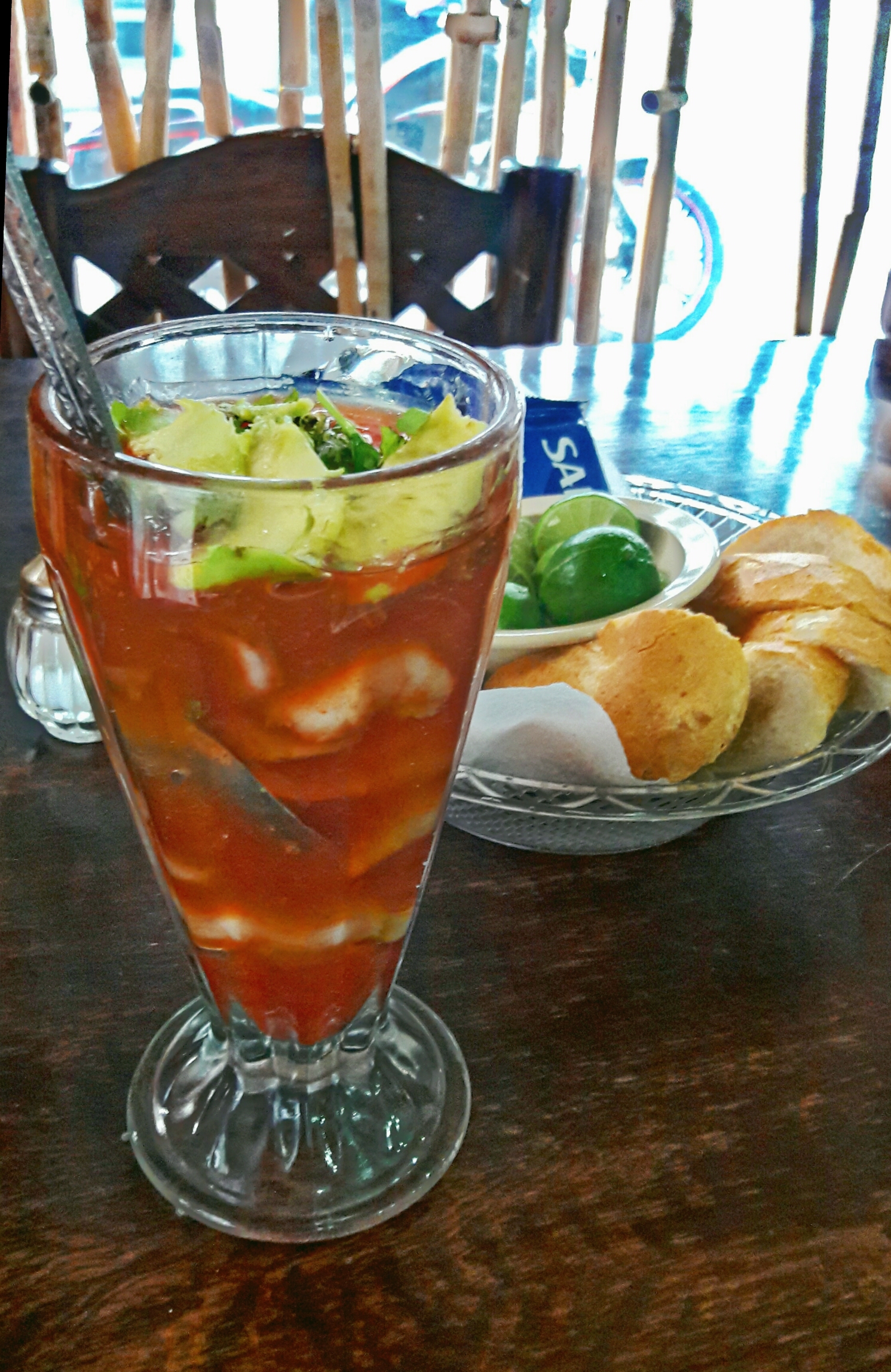 Las Hormigas Marisquería image 4