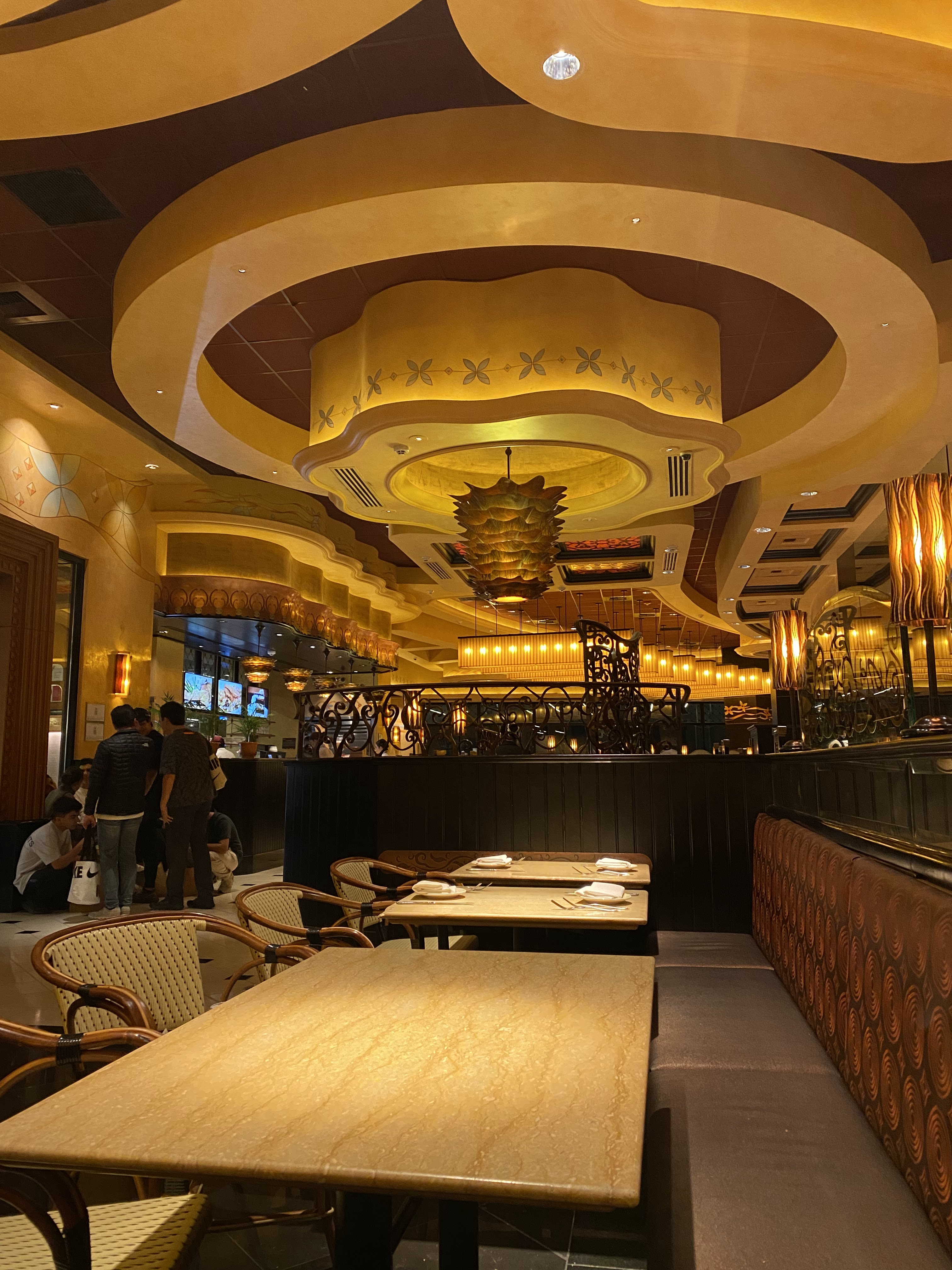 The Cheesecake Factory image 5