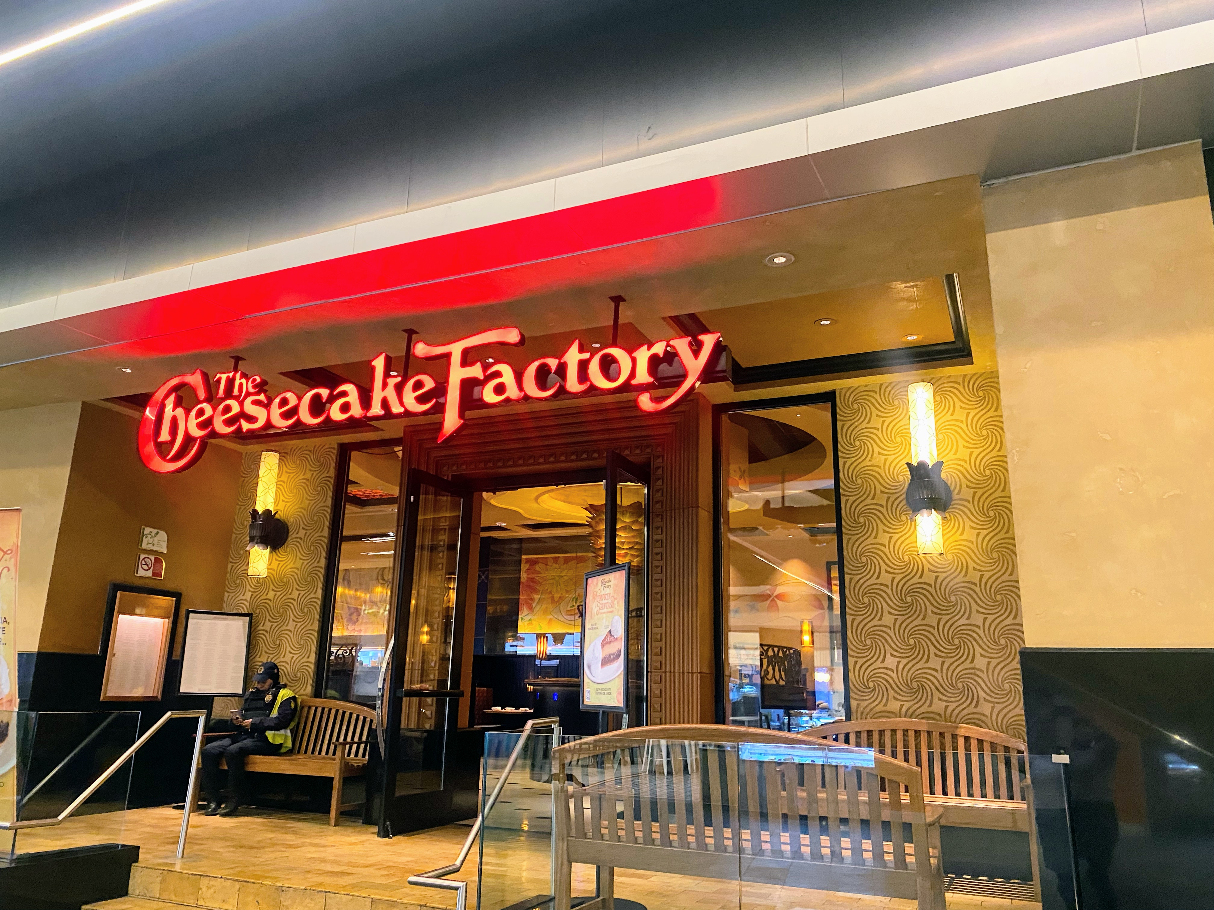 The Cheesecake Factory image 8