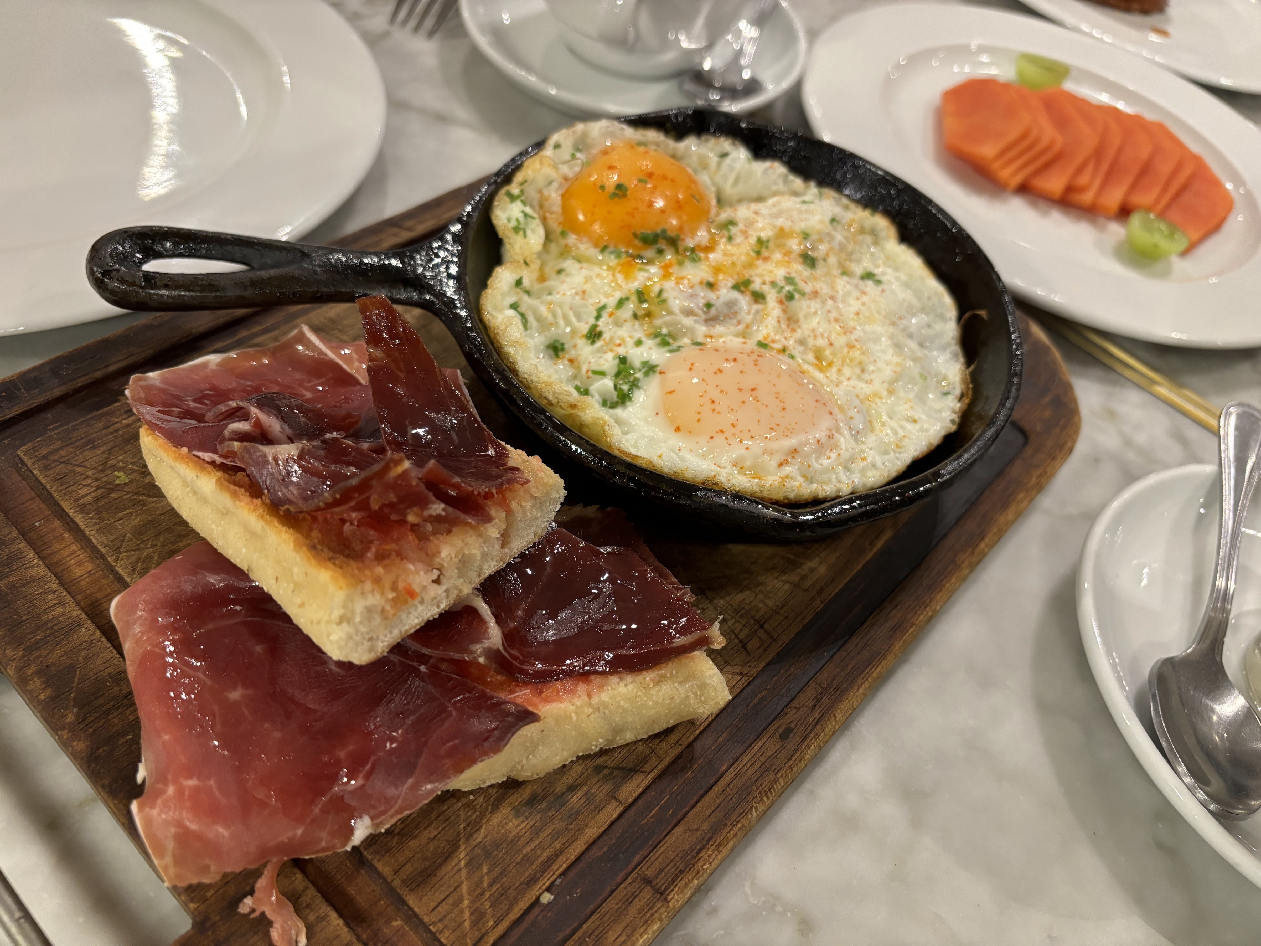 Maison Kayser image 9