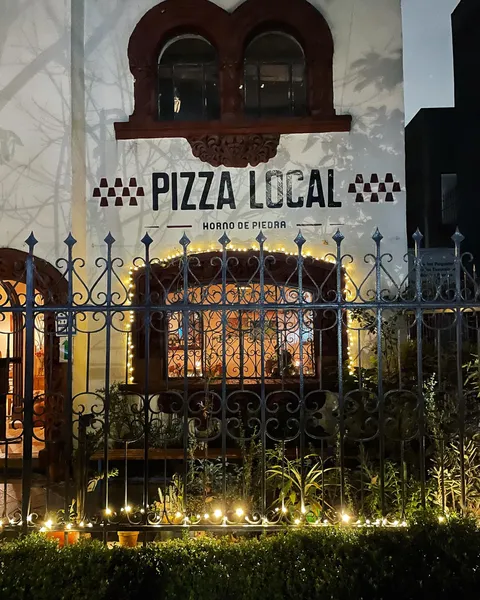 Pizza Local image 1