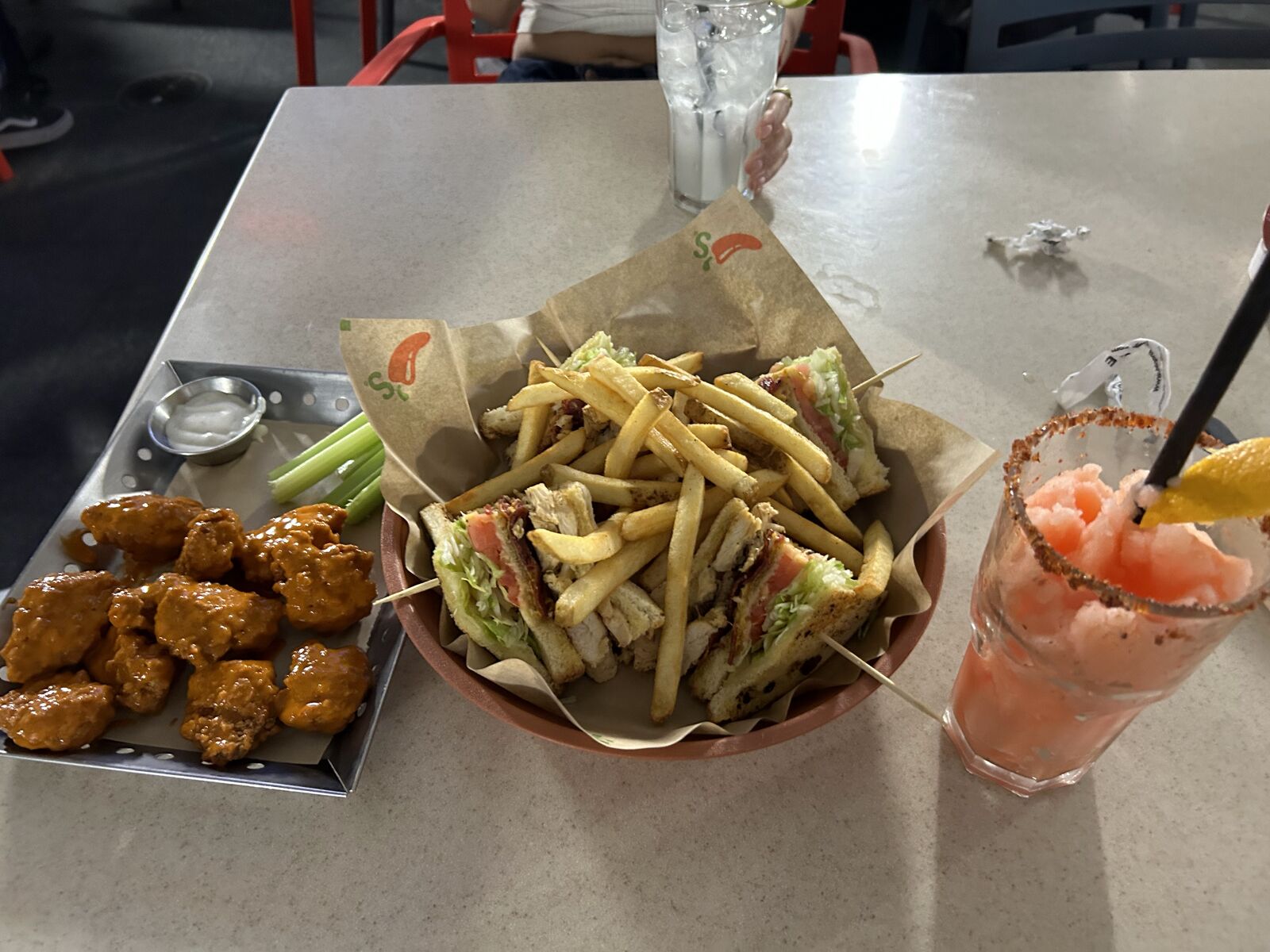 Applebee's image 7