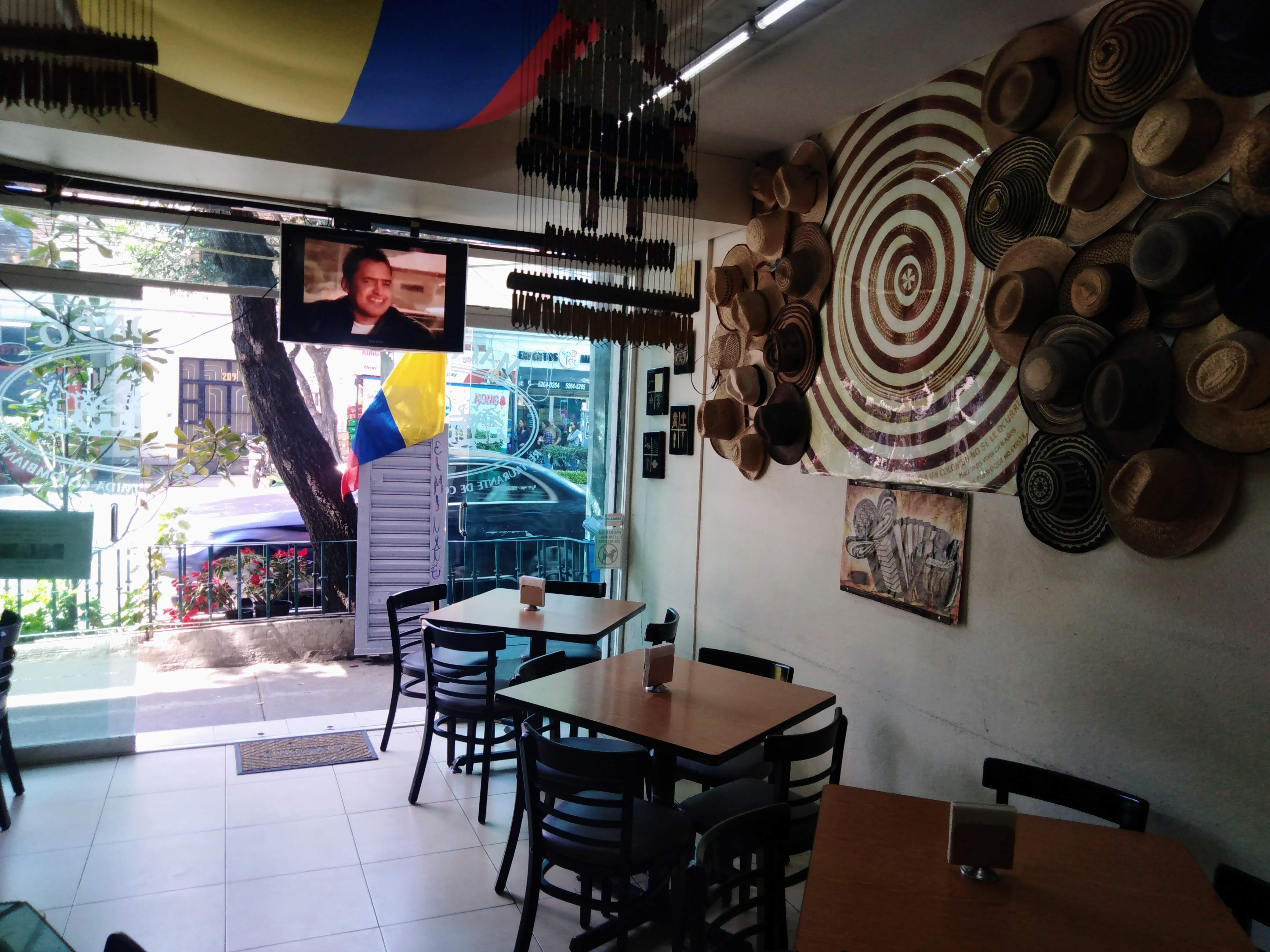 Macondo Restaurante De Comida Colombiana image 1