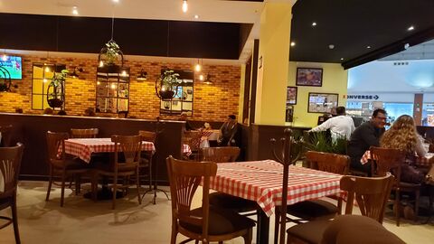 Gino's image 1