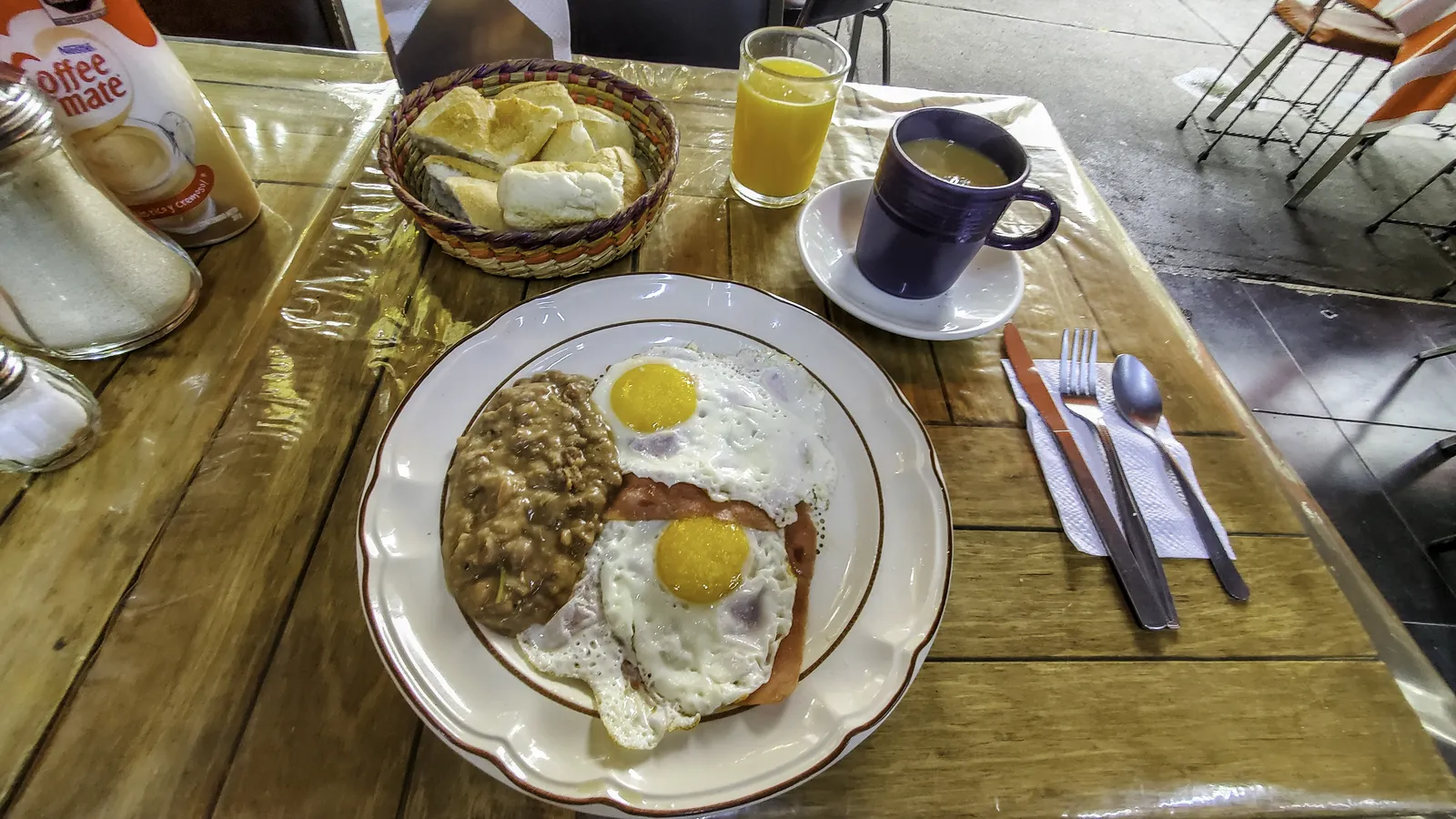 Family Restaurant - La Reina image 4