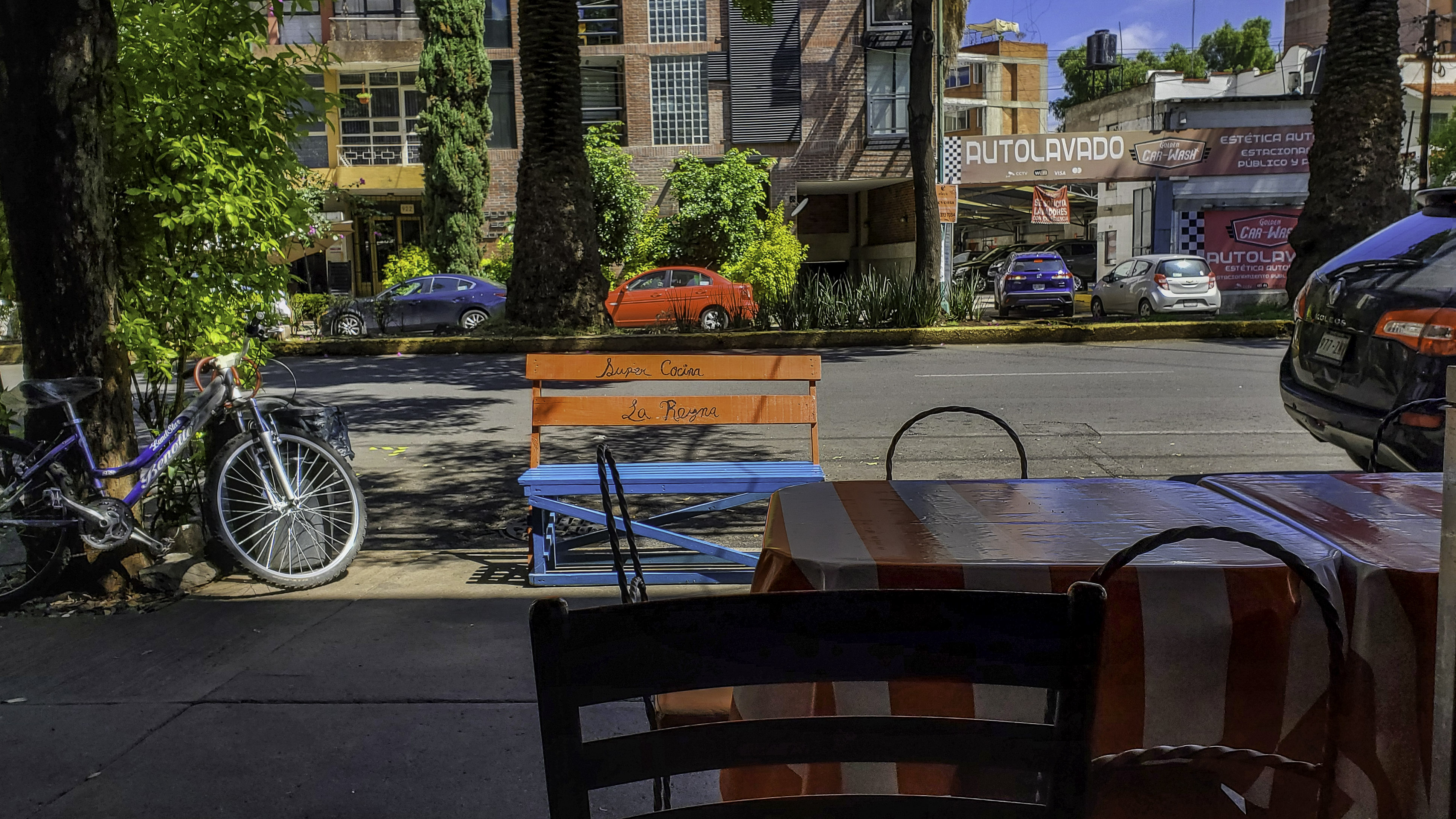 Family Restaurant - La Reina image 6