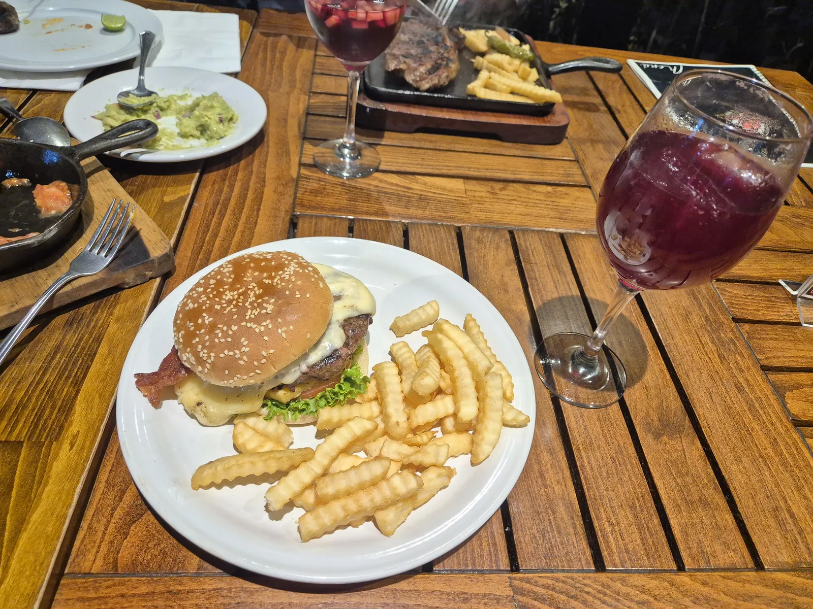 Mr Rib Eye Universidad image 3