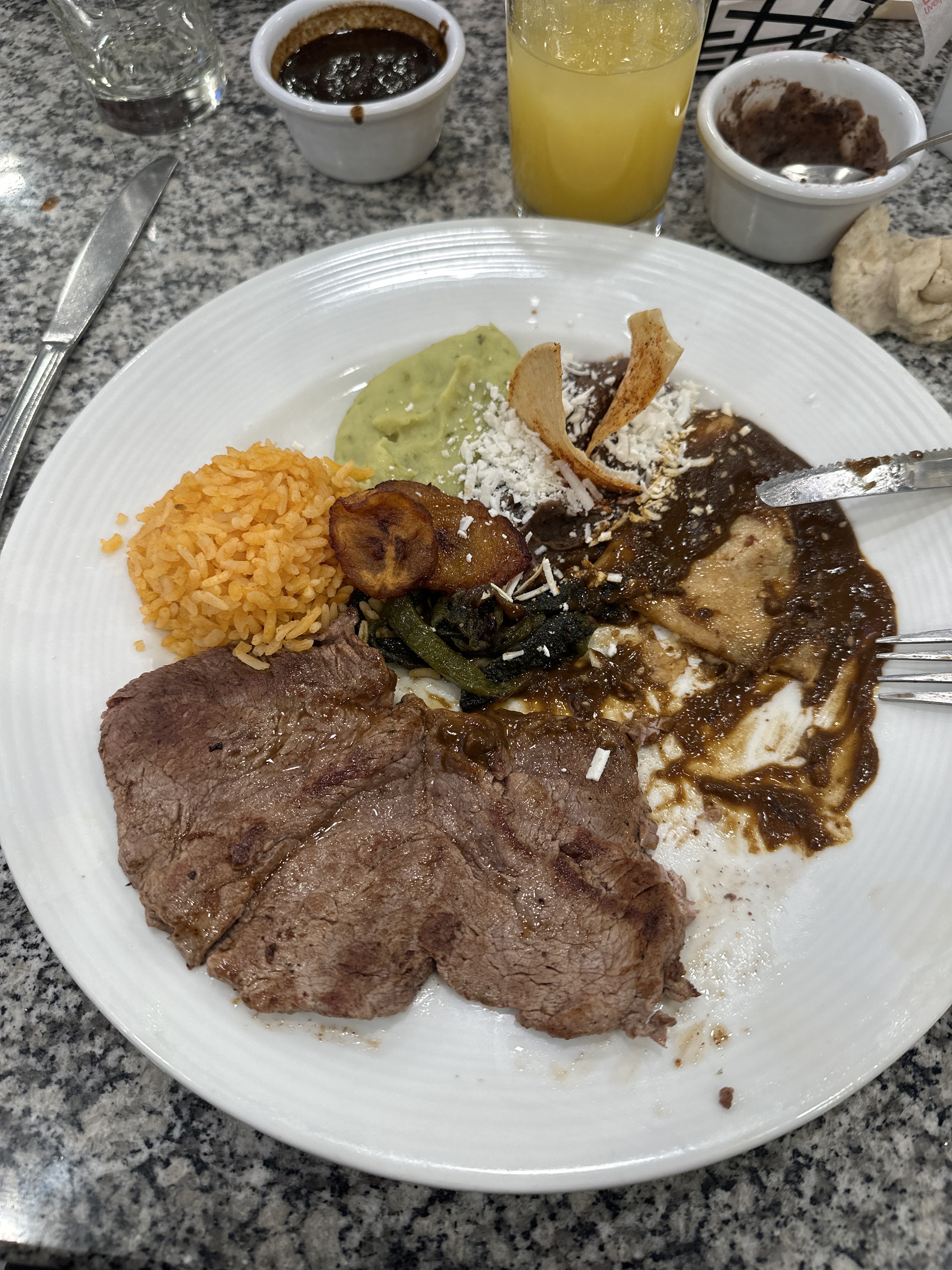 Restaurante Liverpool image 2