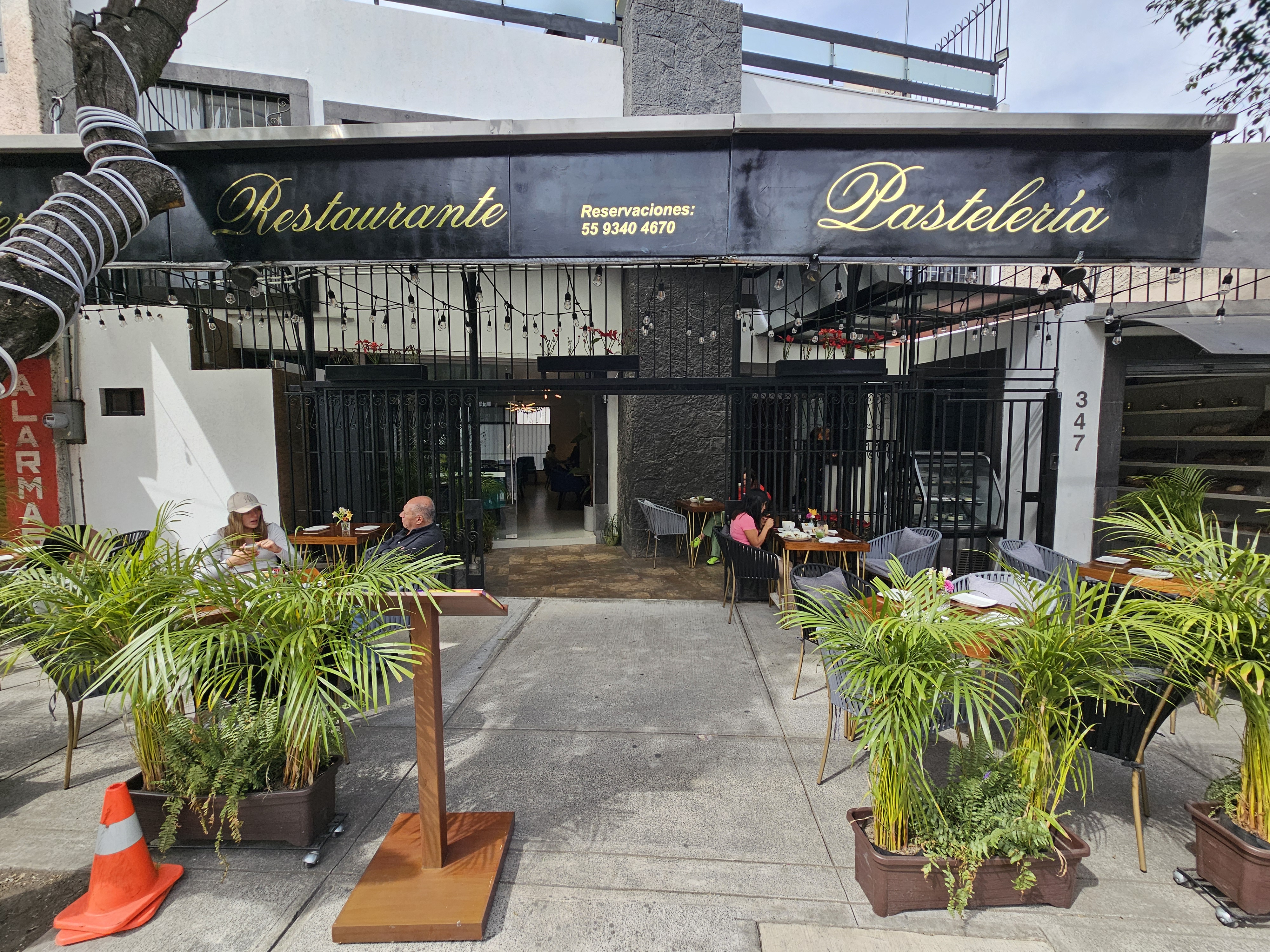 Amores Mangata Restaurante image 1