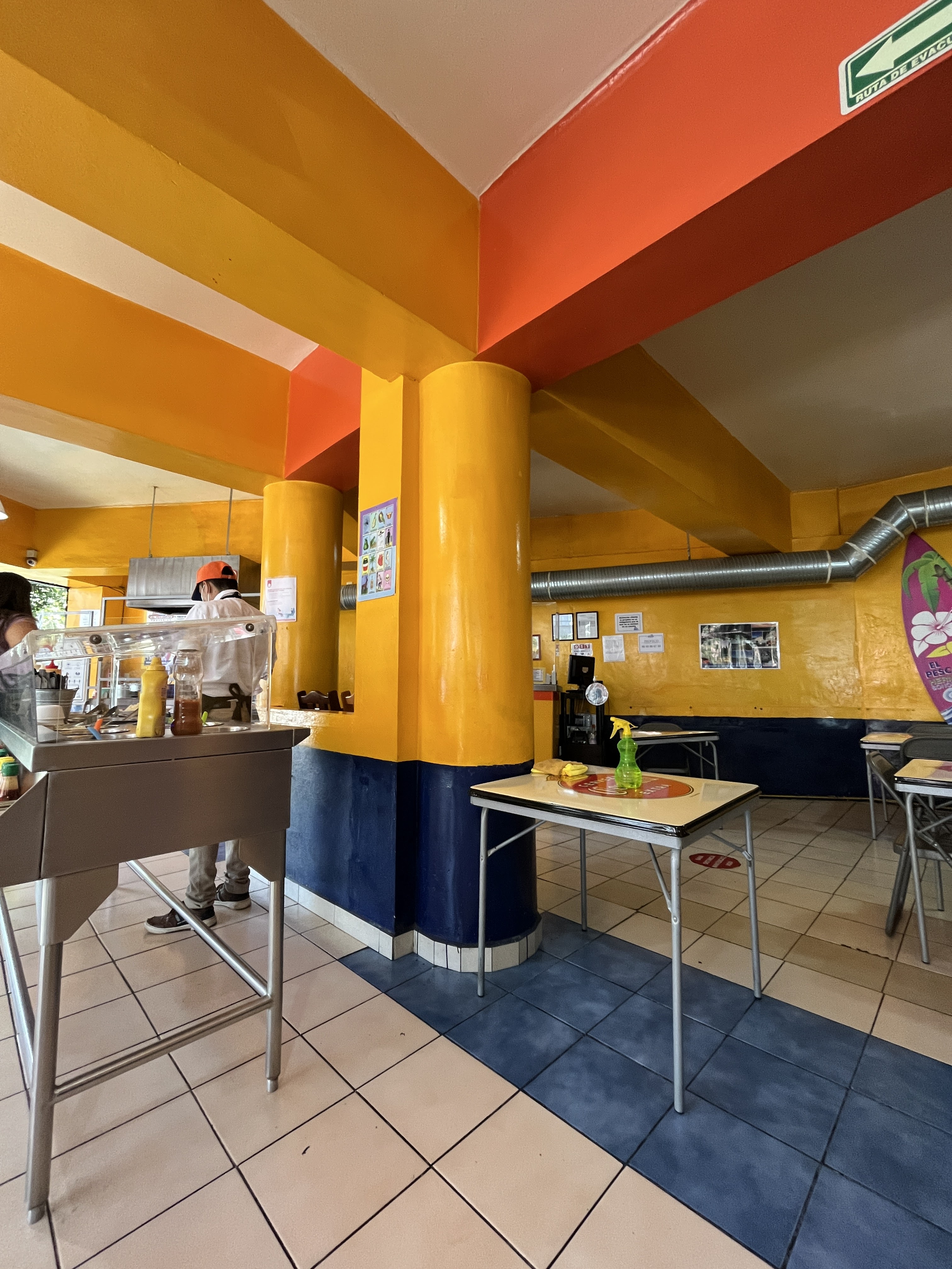 El pescadito image 5