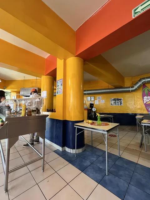 El pescadito image 5