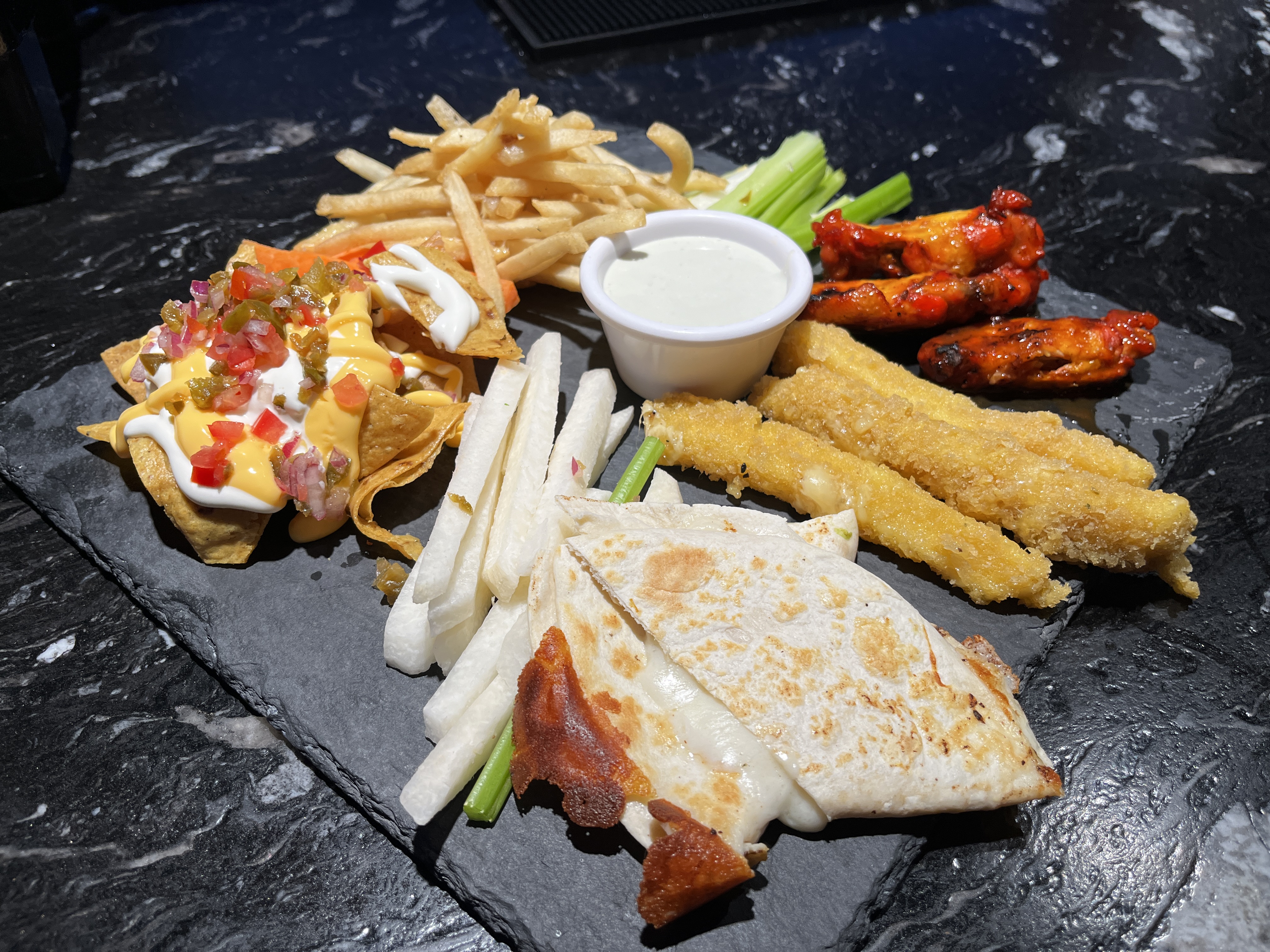 Eden Mx (Restaurante-Bar-Karaoke) image 3