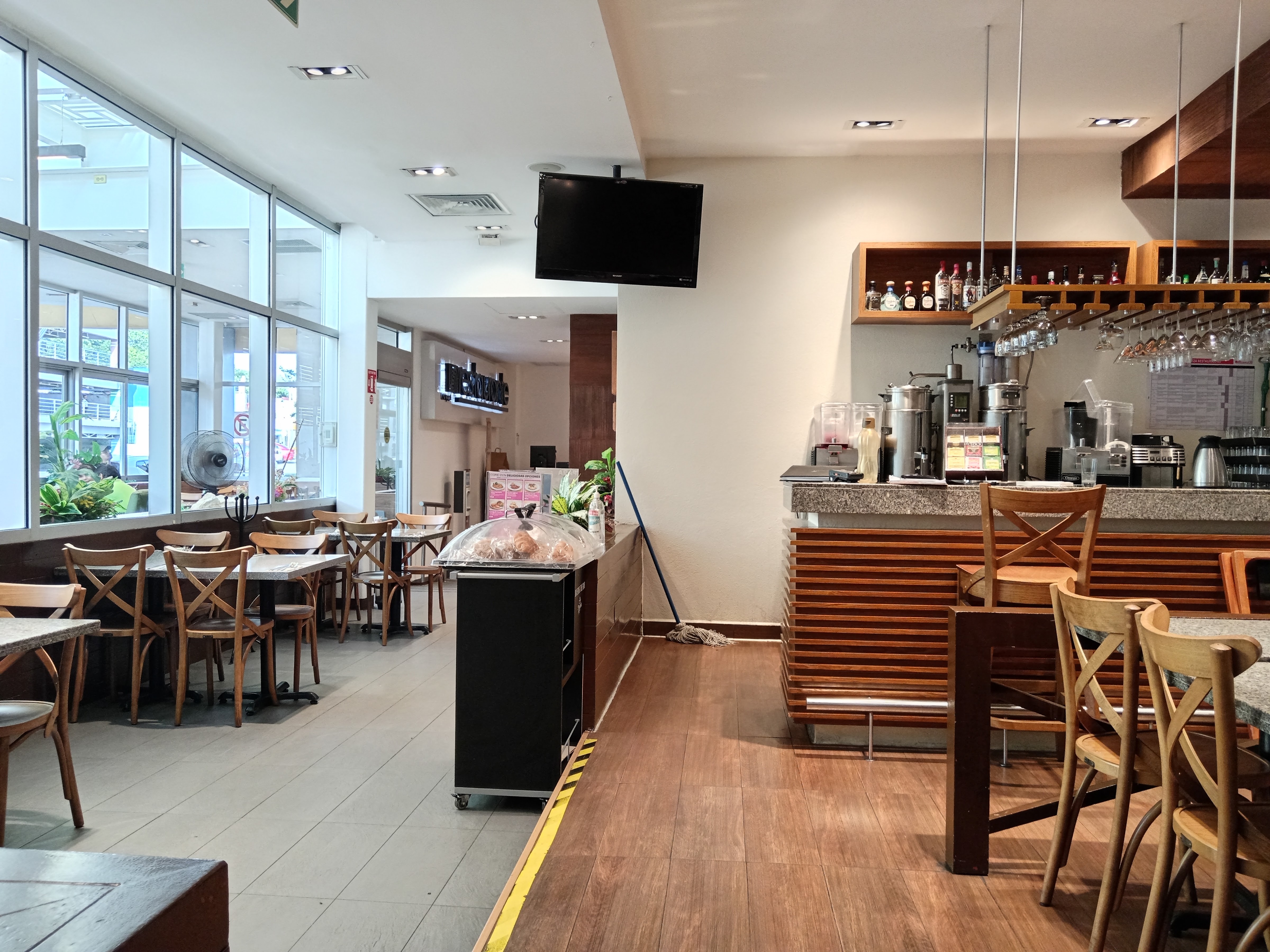 Restaurante Liverpool image 1