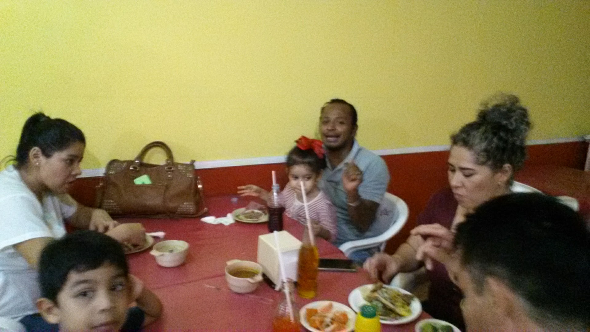 Super Taqueria El Amigo image 4