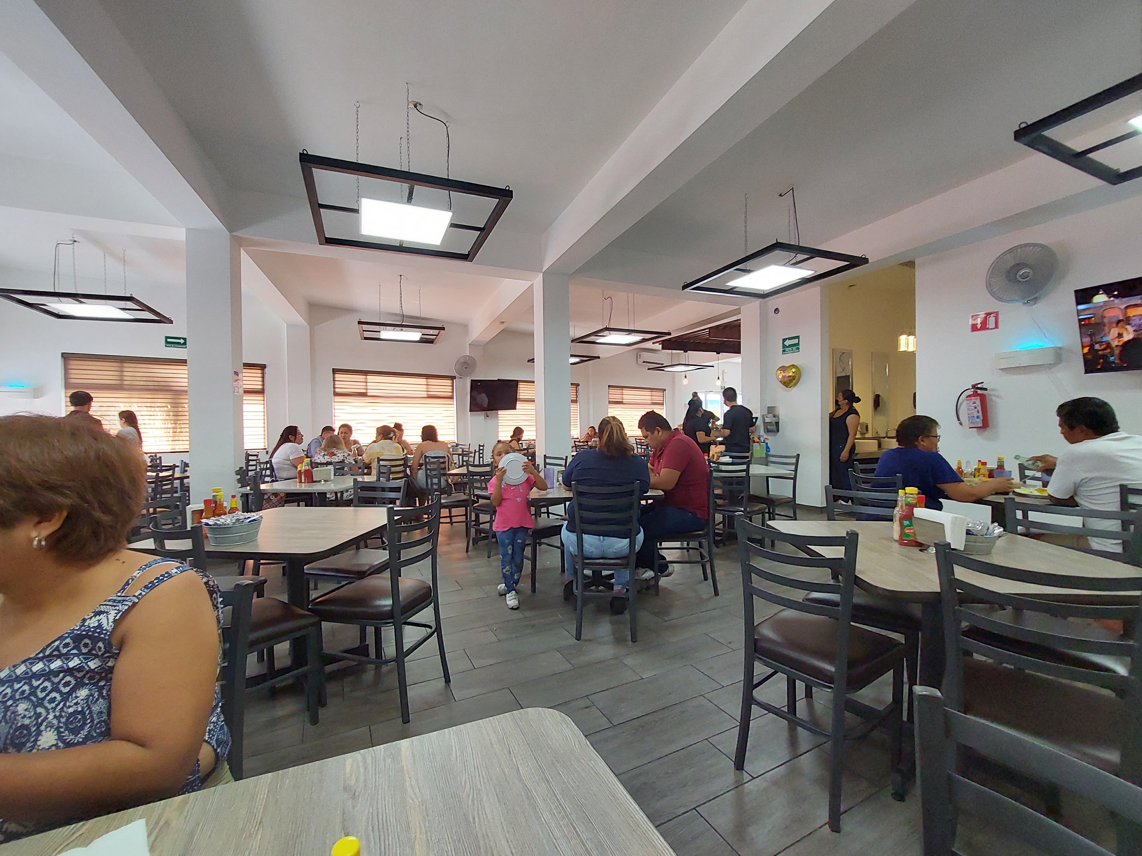 El Camaroncito - Sucursal Escobedo image 1