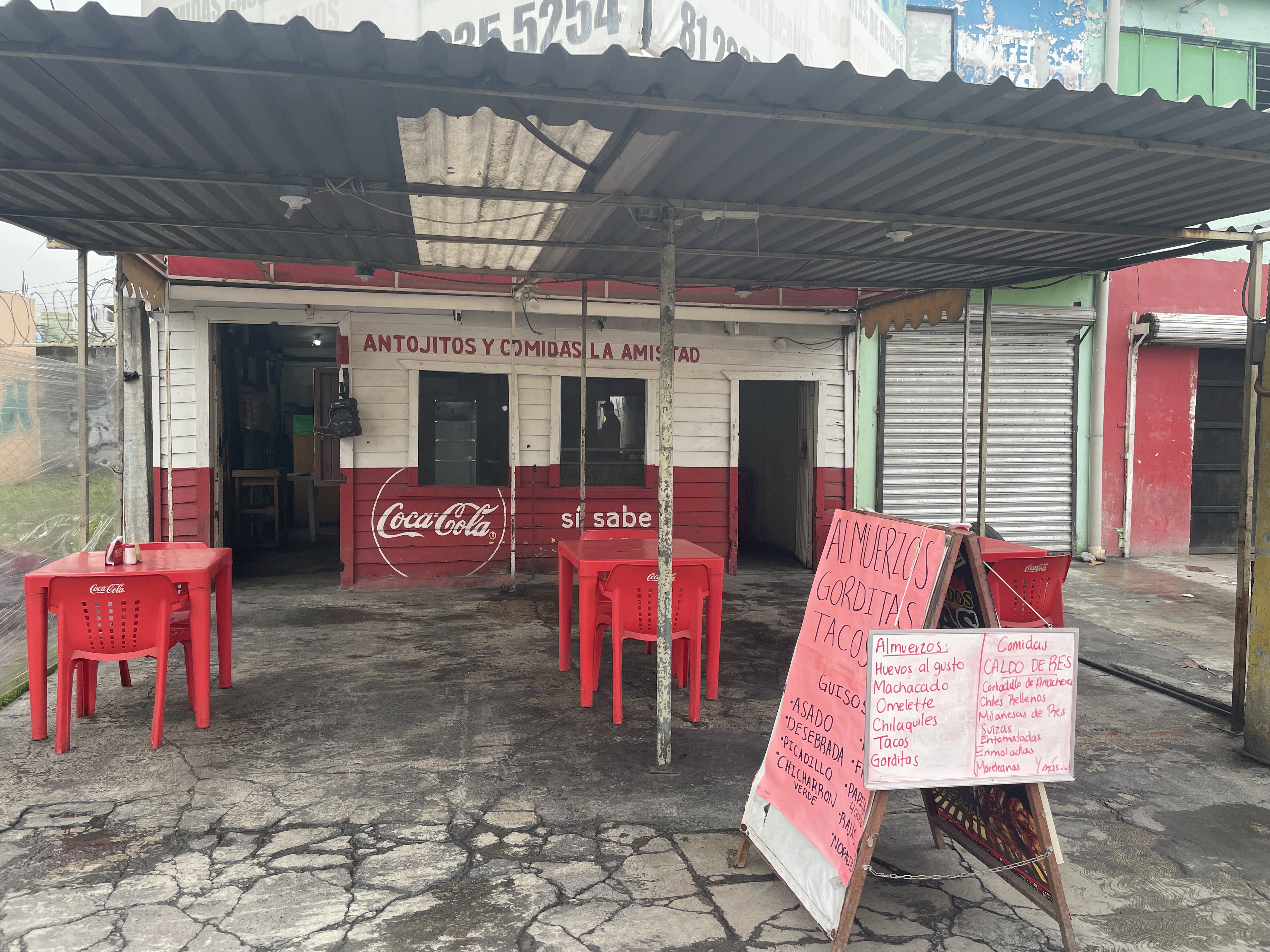 Comidas La Amistad image 1