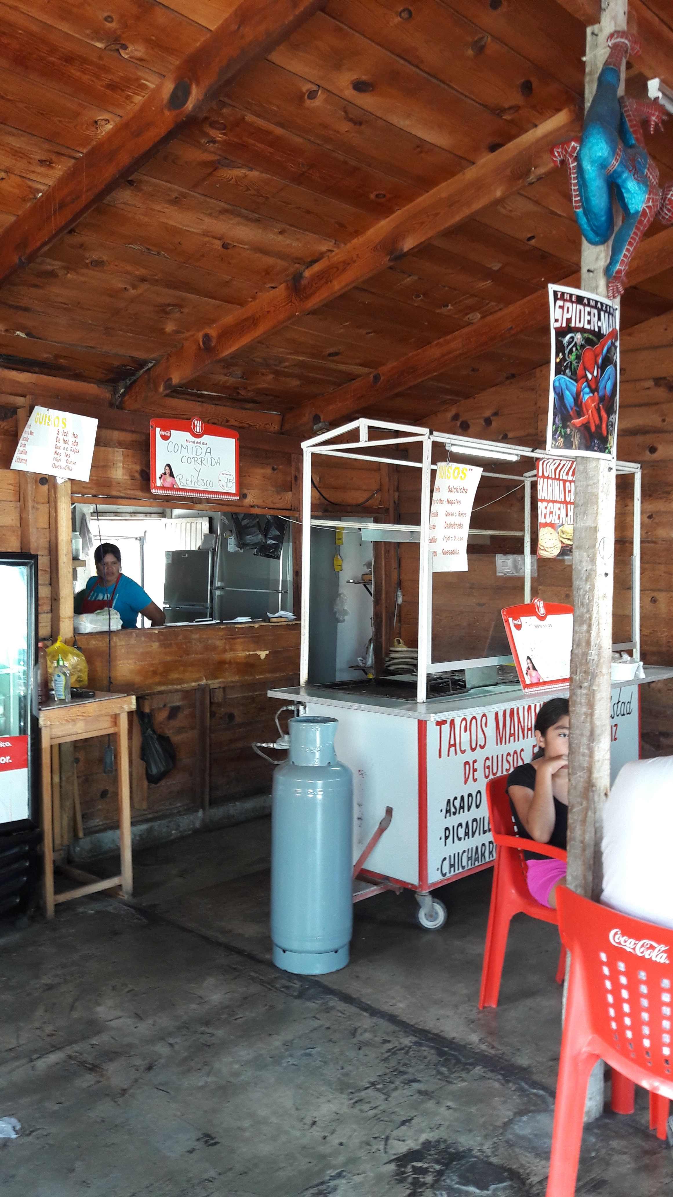 Comidas La Amistad image 4