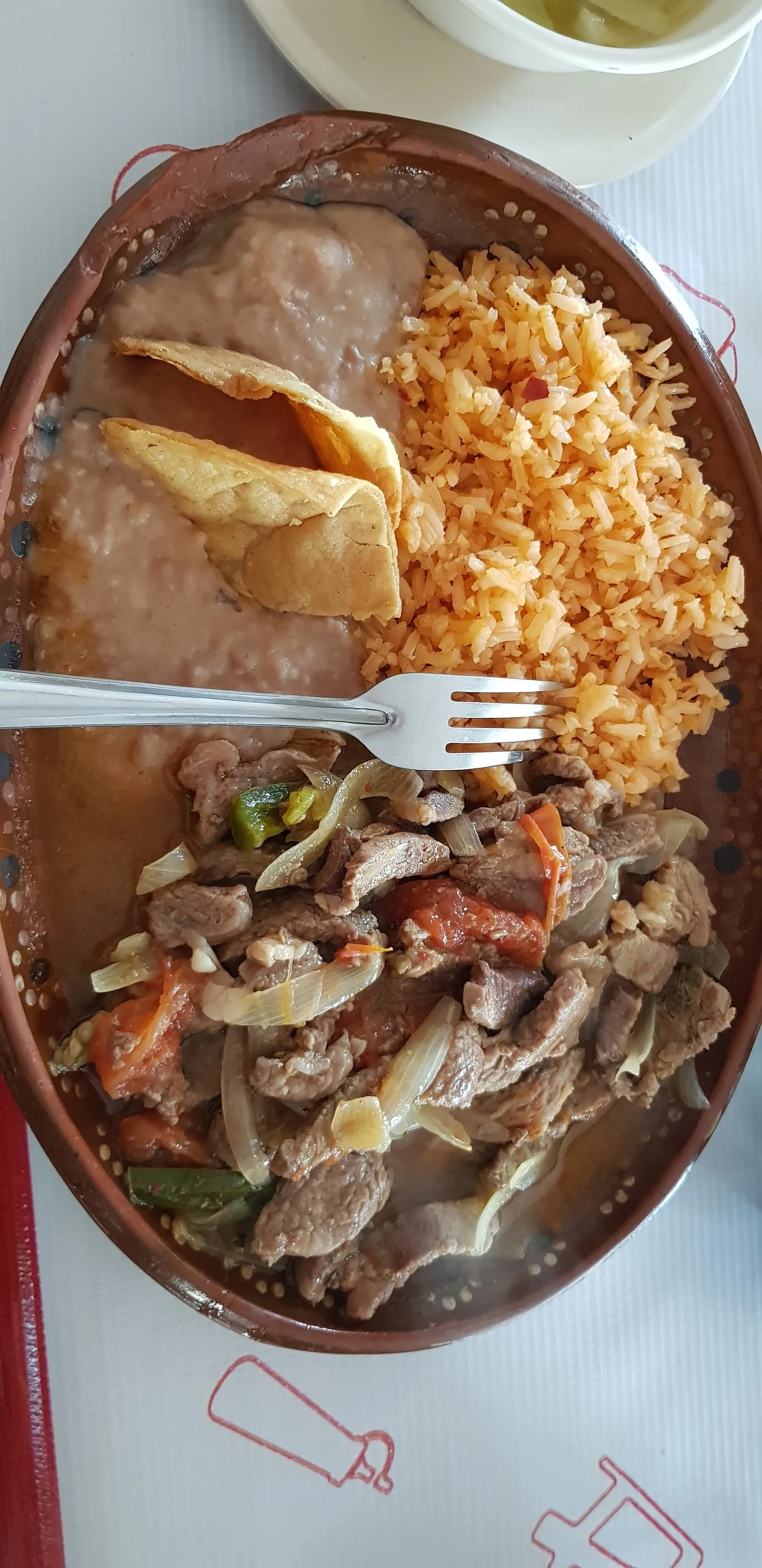 Comidas La Amistad image 7