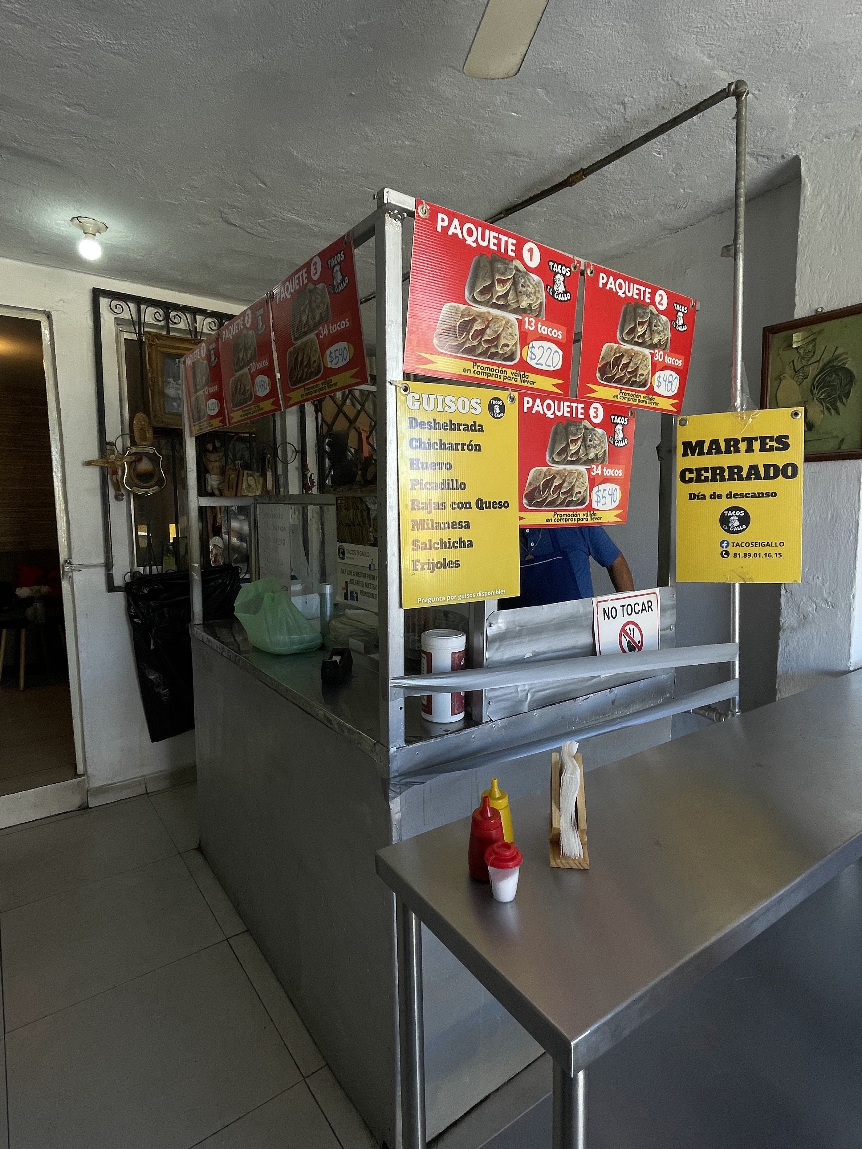 Tacos el Gallo image 5