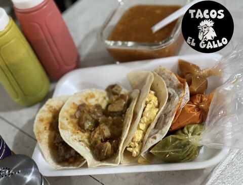 Tacos el Gallo image 6