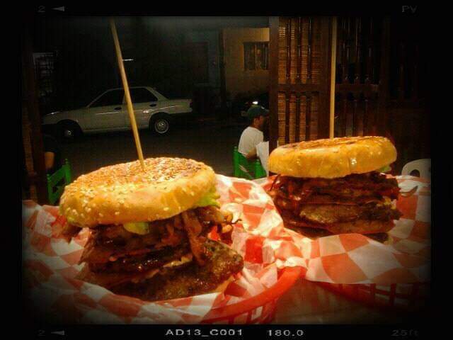 Los Candiles Antojitos image 3