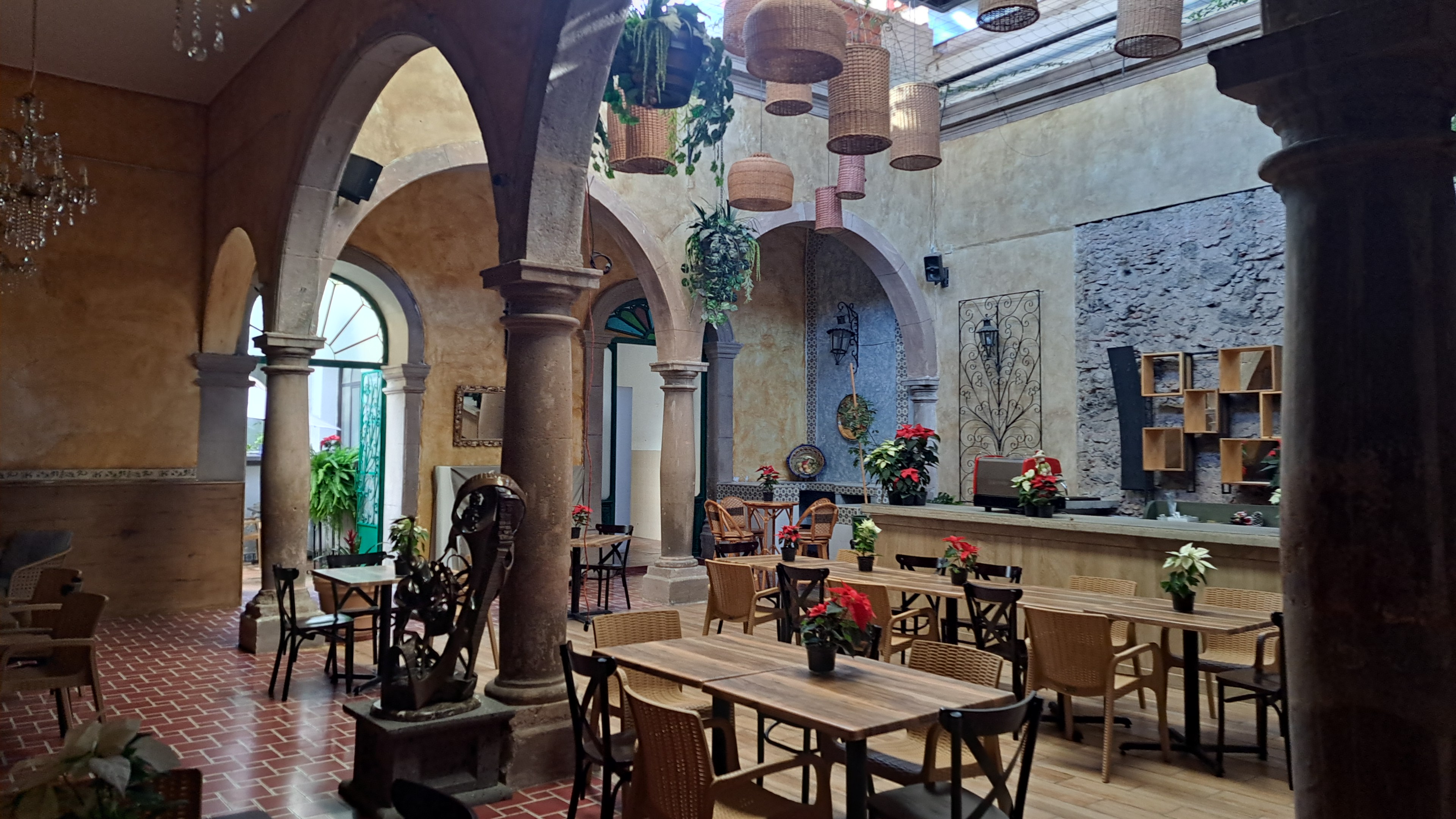 Patio Madero image 7