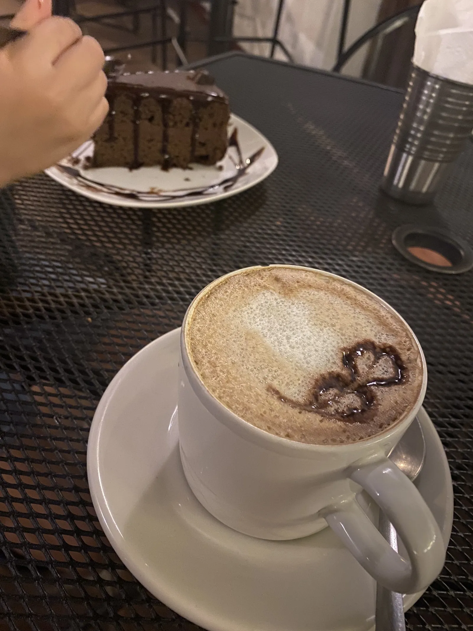 Bons Café image 8