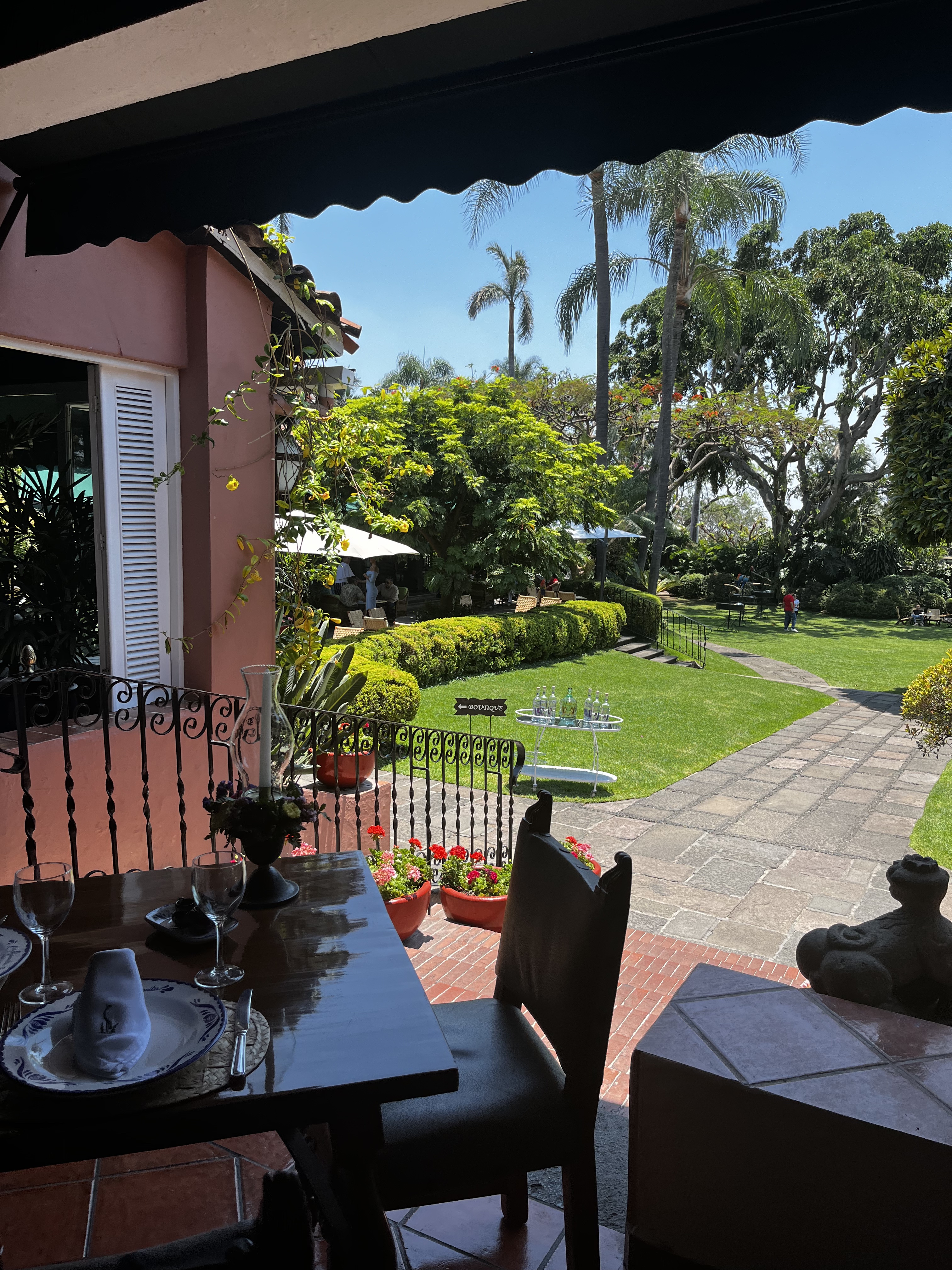 Las Mañanitas image 1