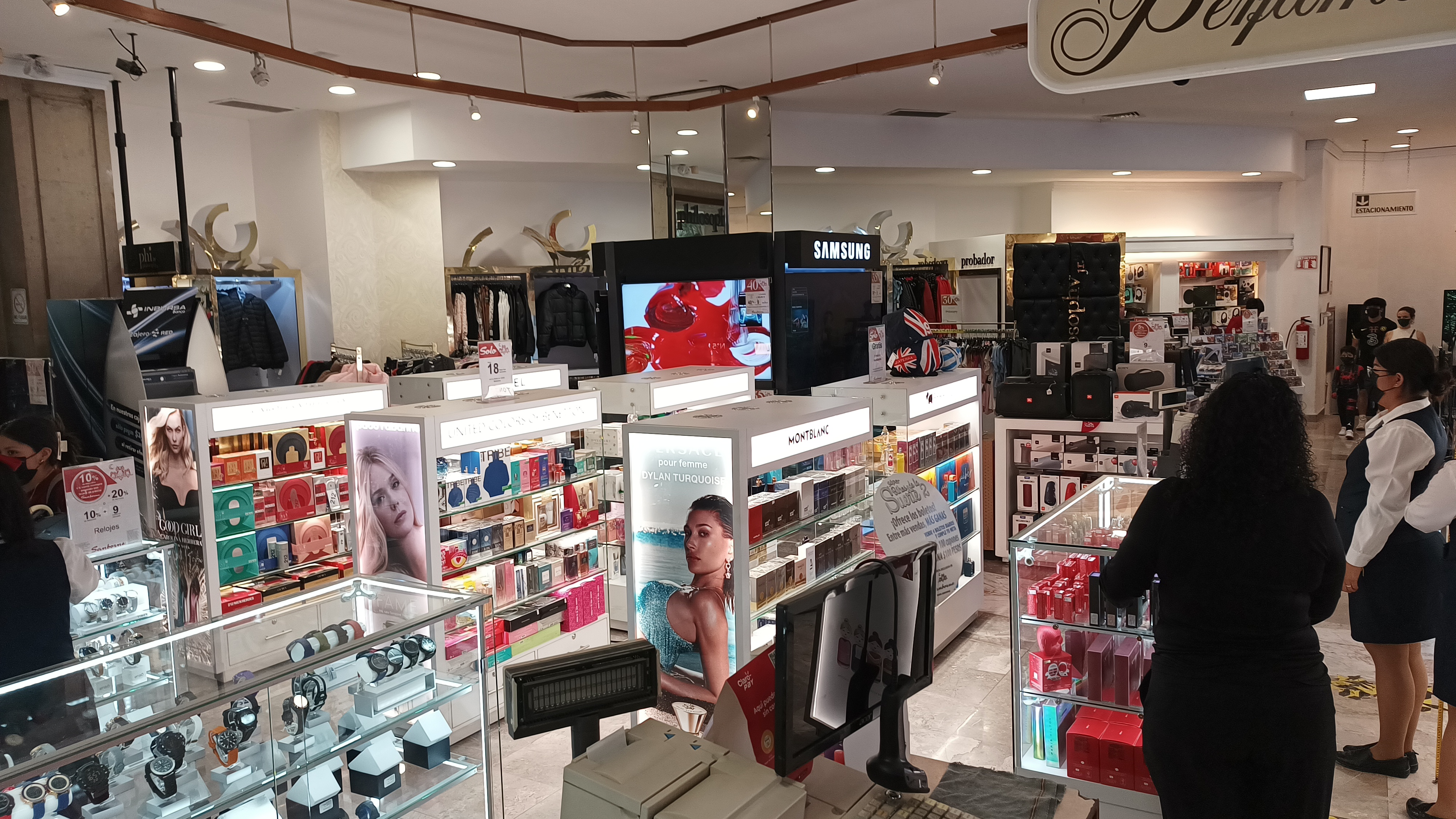 Sanborns Plaza Cuernavaca image 10